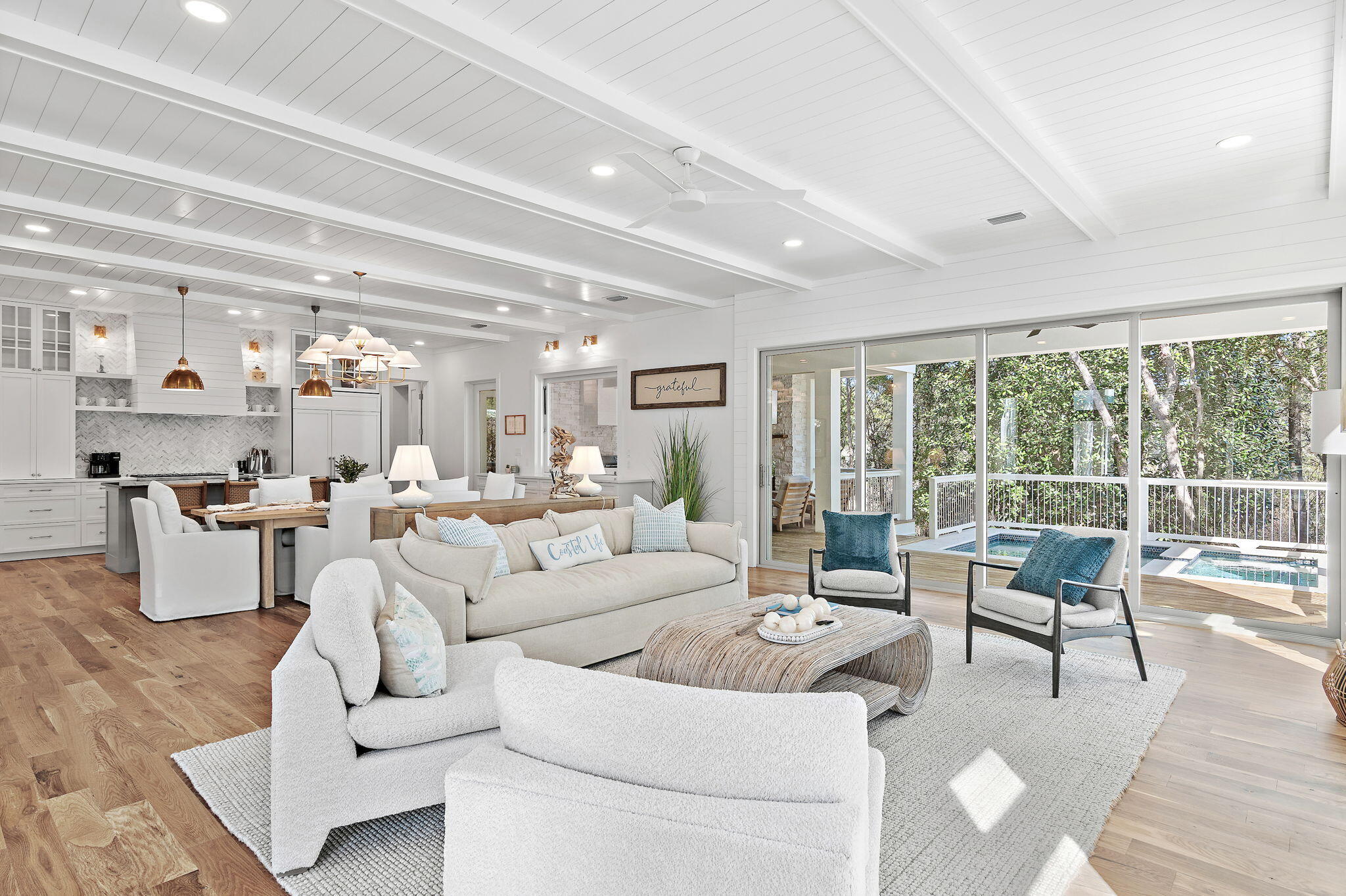 SEAGROVE SHORES 4TH ADD - Residential