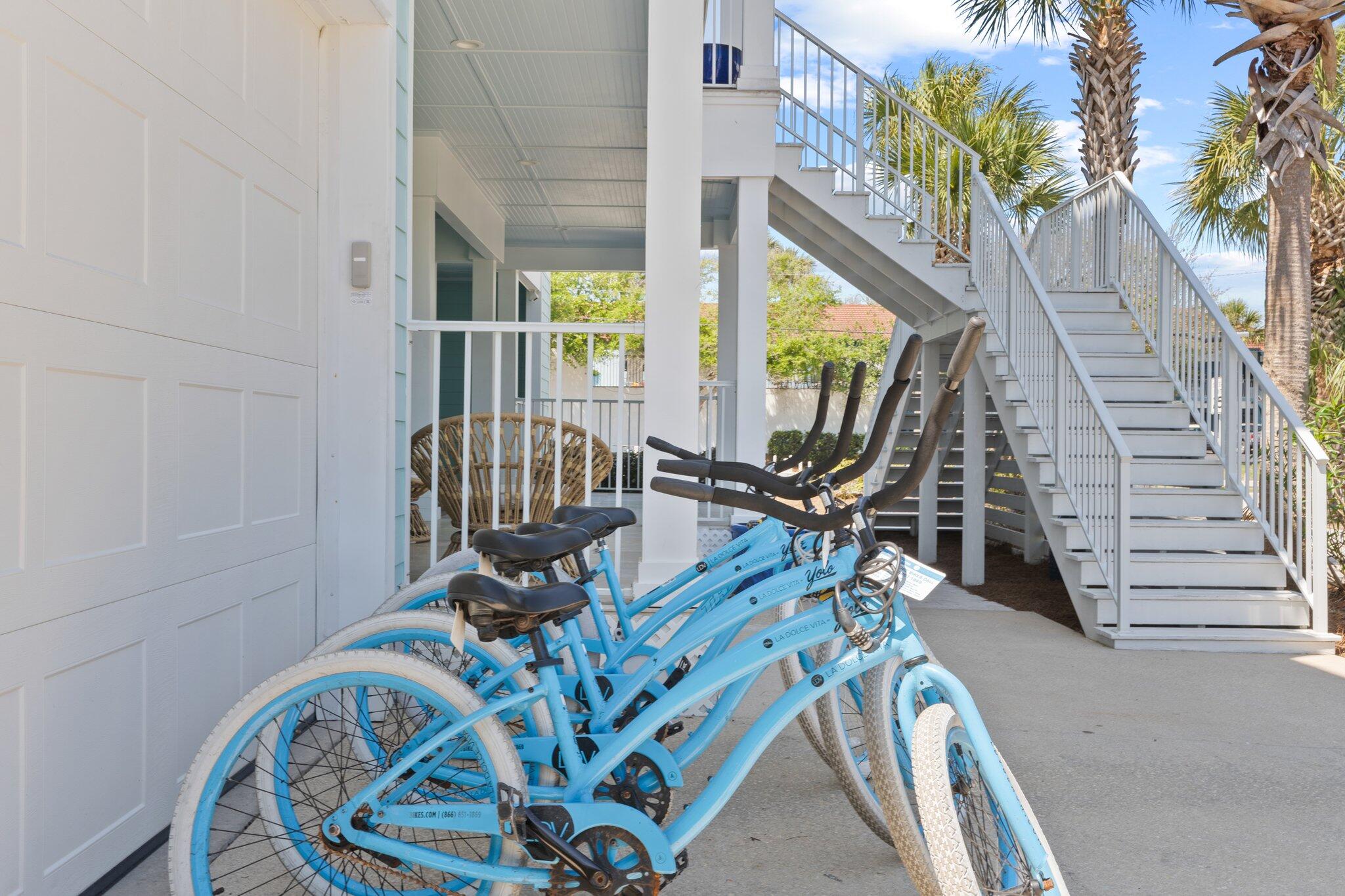 CRYSTAL SHORES - Residential