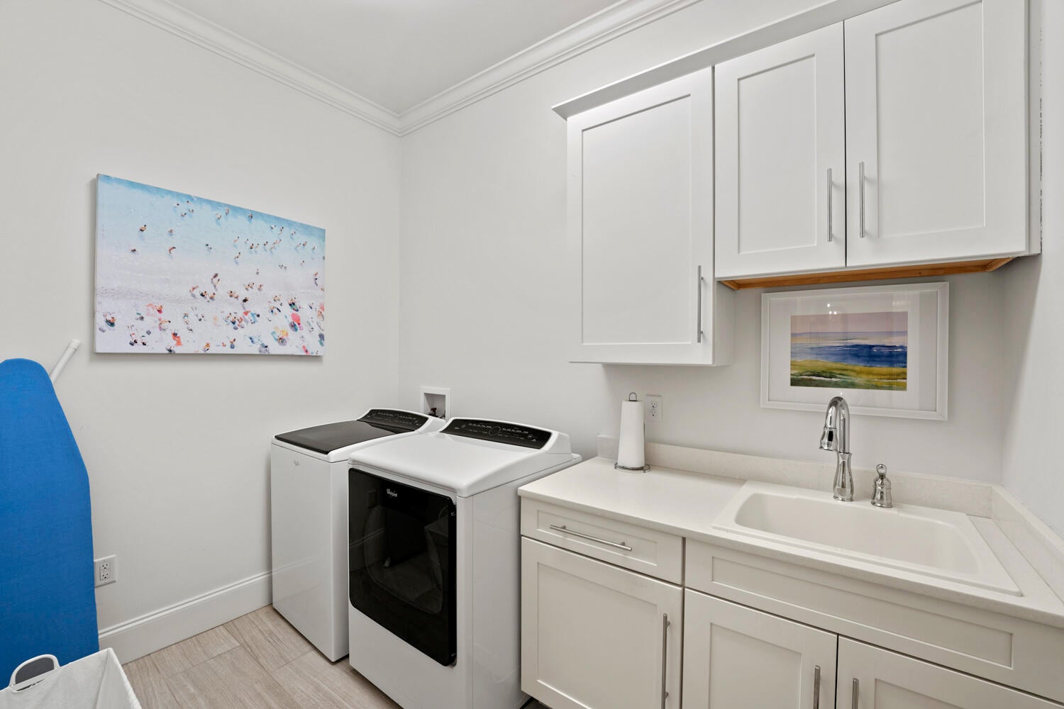 ISLAND ESTATES - Residential