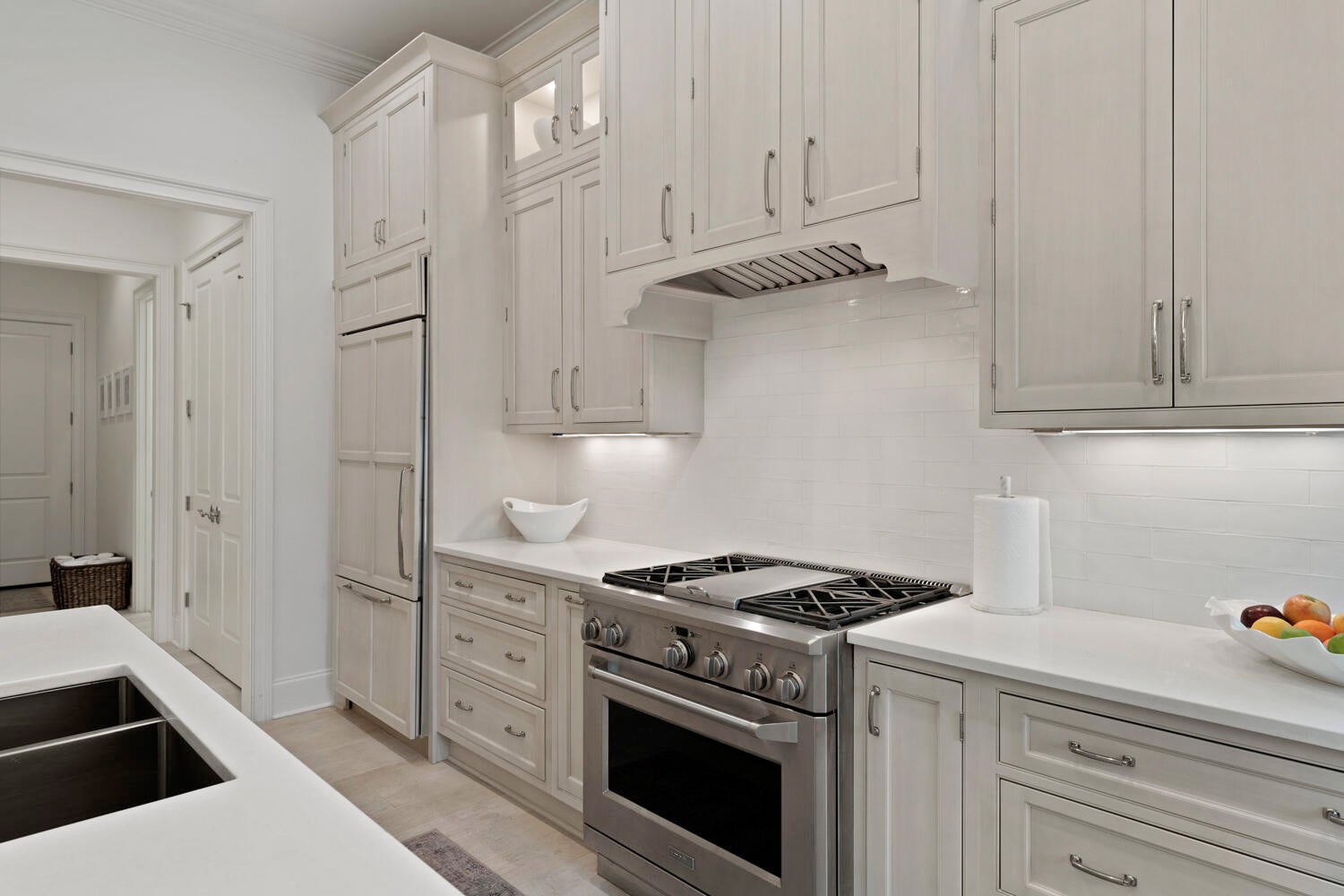 ISLAND ESTATES - Residential