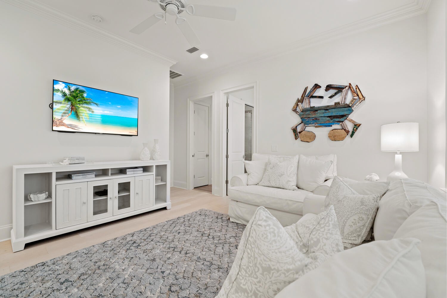 ISLAND ESTATES - Residential