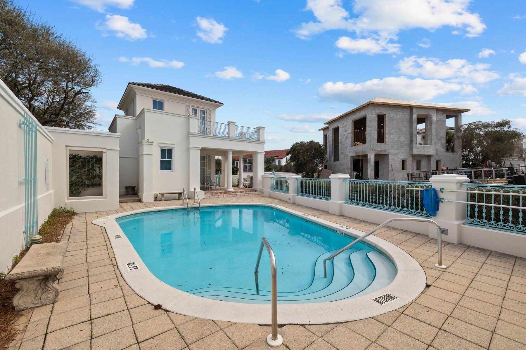 JASMINE DUNES - Residential