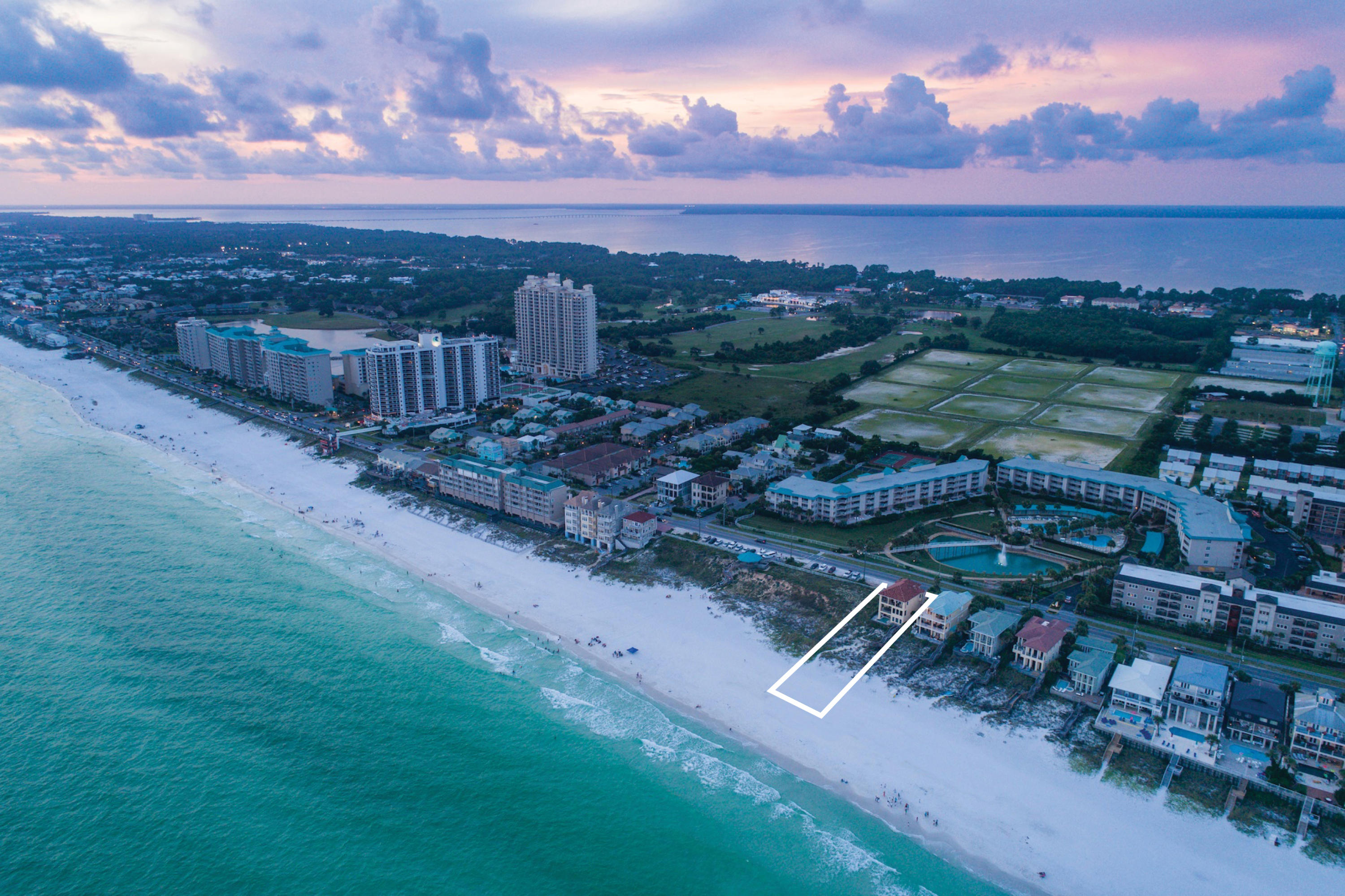 MIRAMAR BEACH - Residential