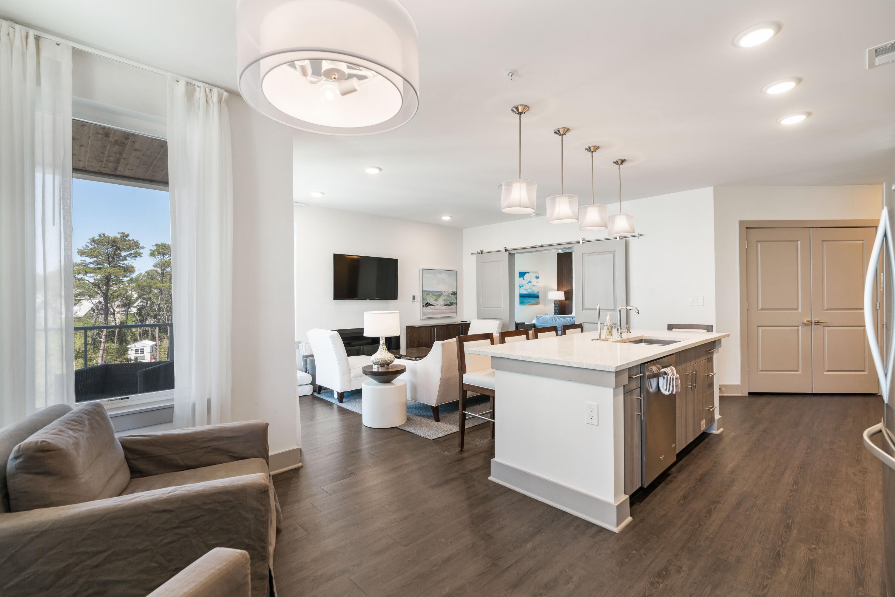 THE POINTE - Residential