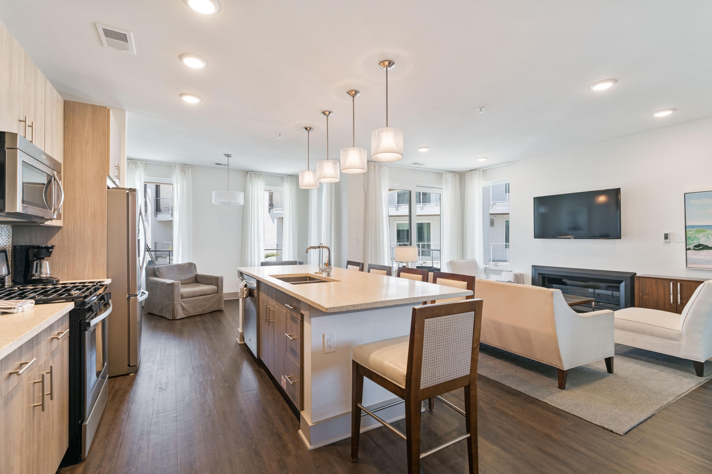 THE POINTE - Residential