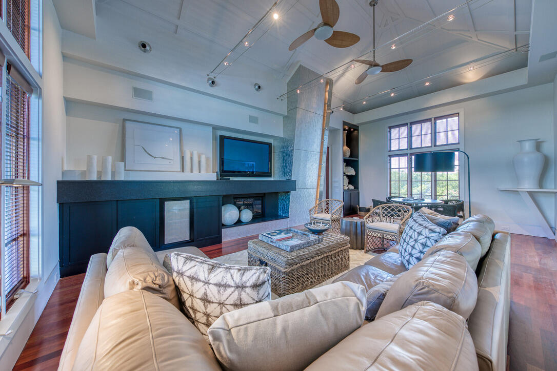 CARILLON BEACH - Residential