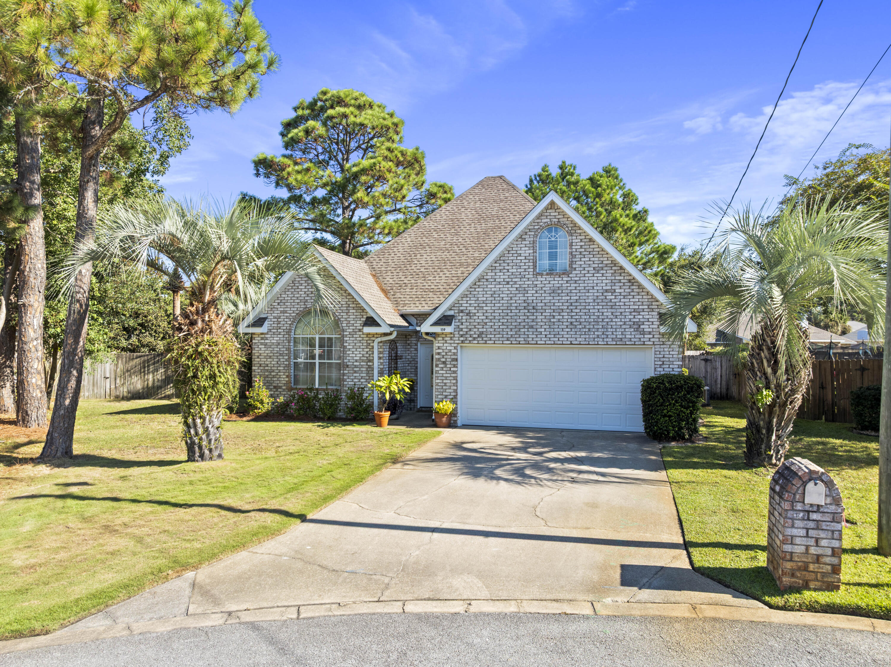 MALIBU GARDENS - Residential