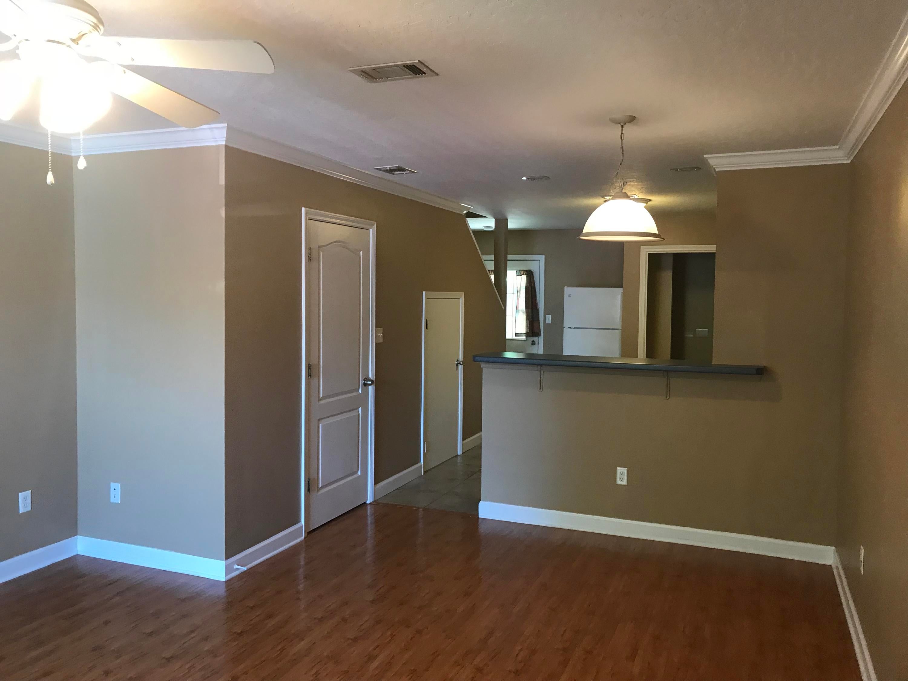 SHAY LIN TOWNHOMES - Residential Lease
