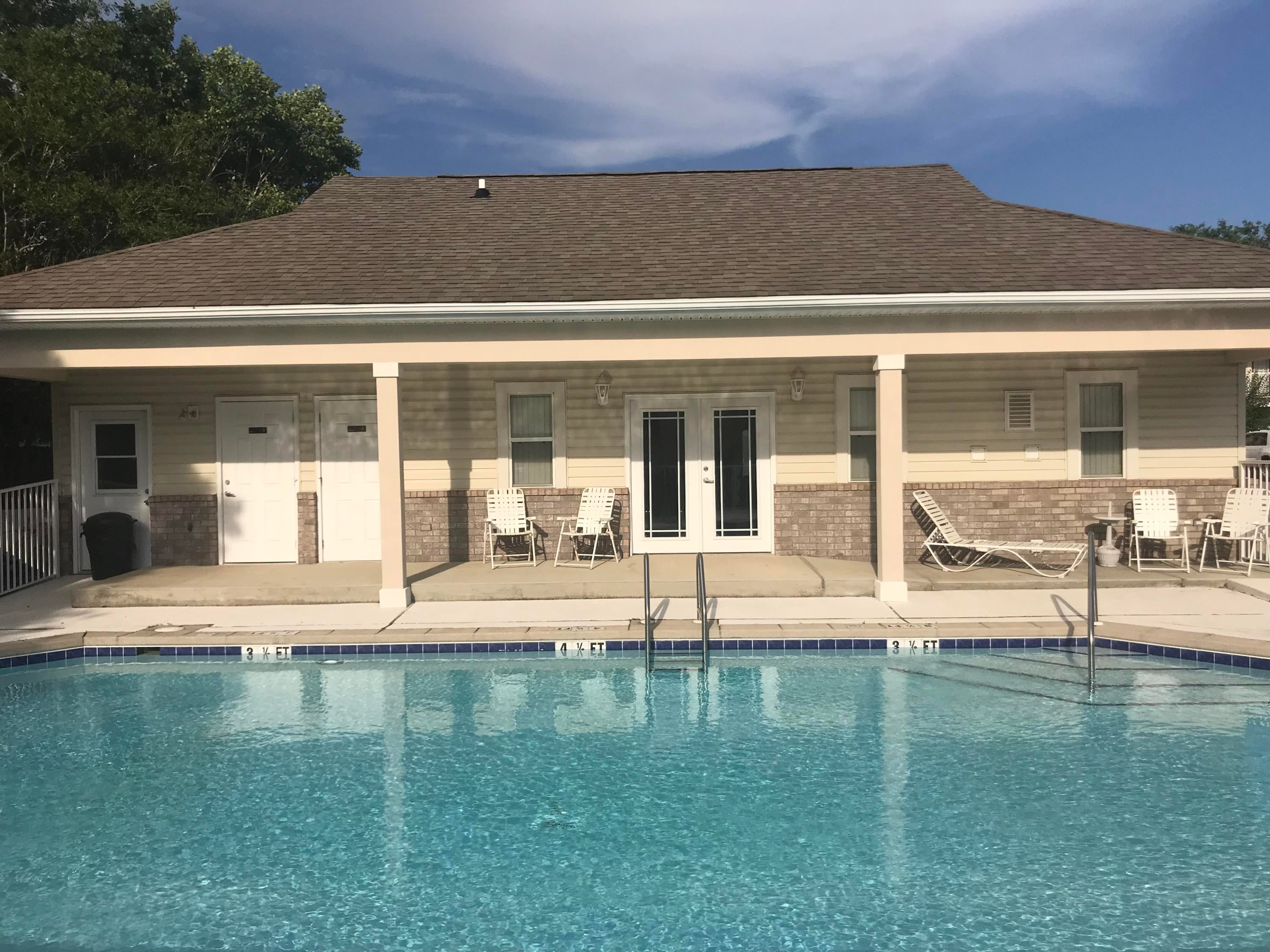 SHAY LIN TOWNHOMES - Residential Lease