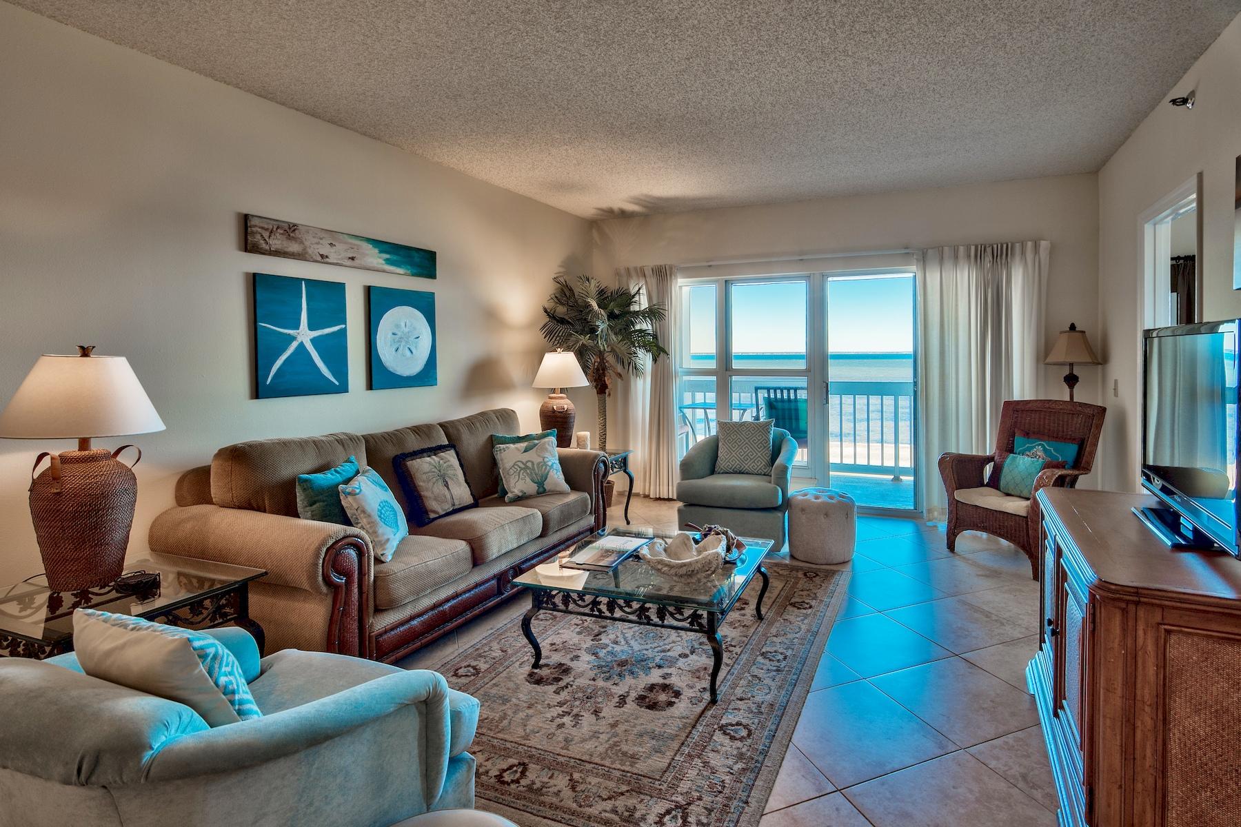 PLAYERS CLUB ON THE BAY - Residential