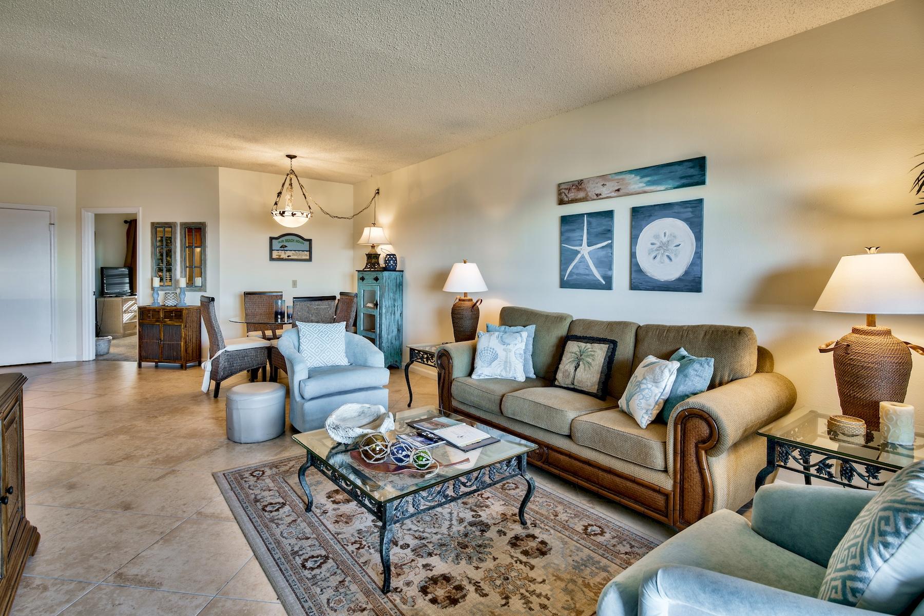 PLAYERS CLUB ON THE BAY - Residential
