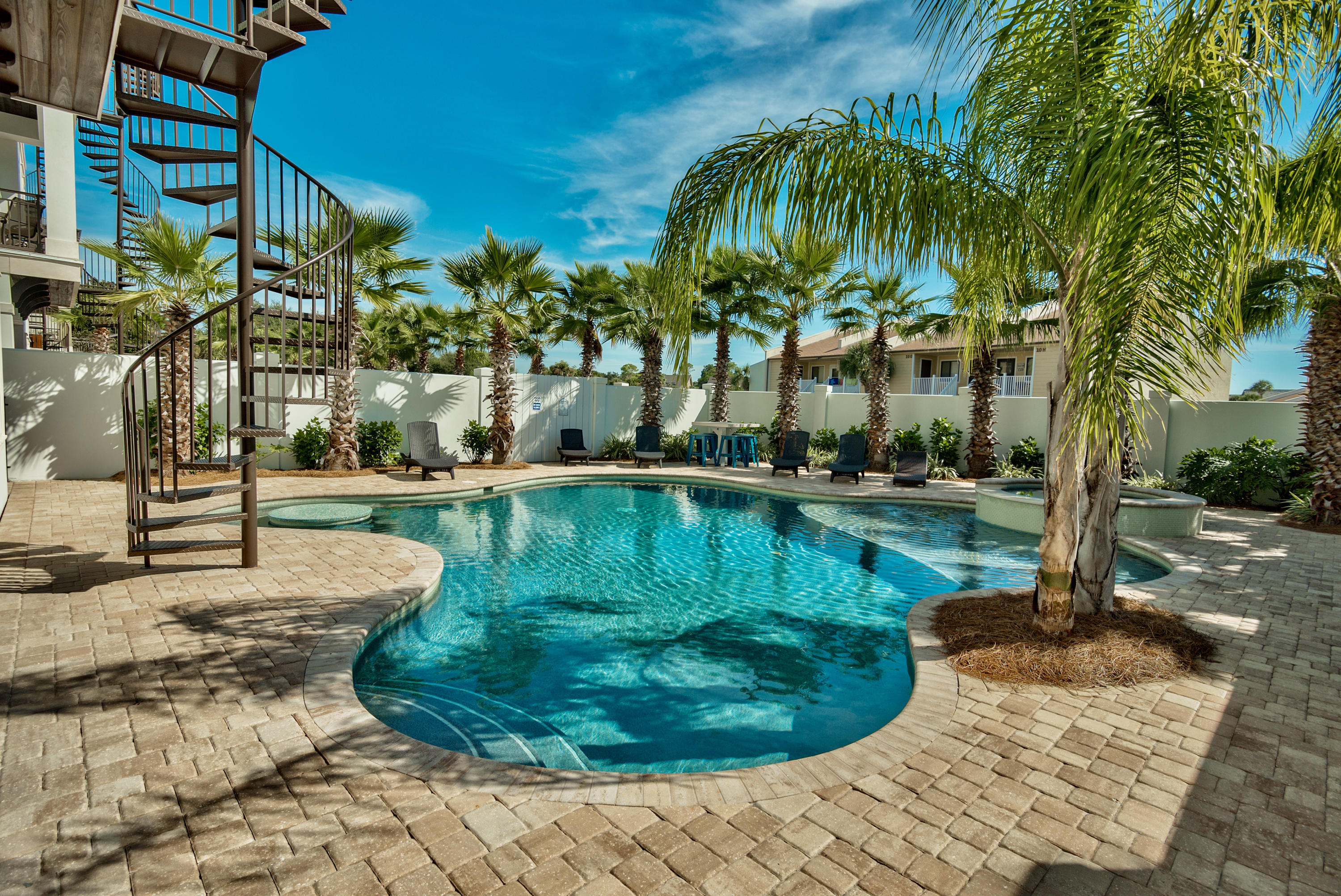 FRANGISTA BEACH - Residential