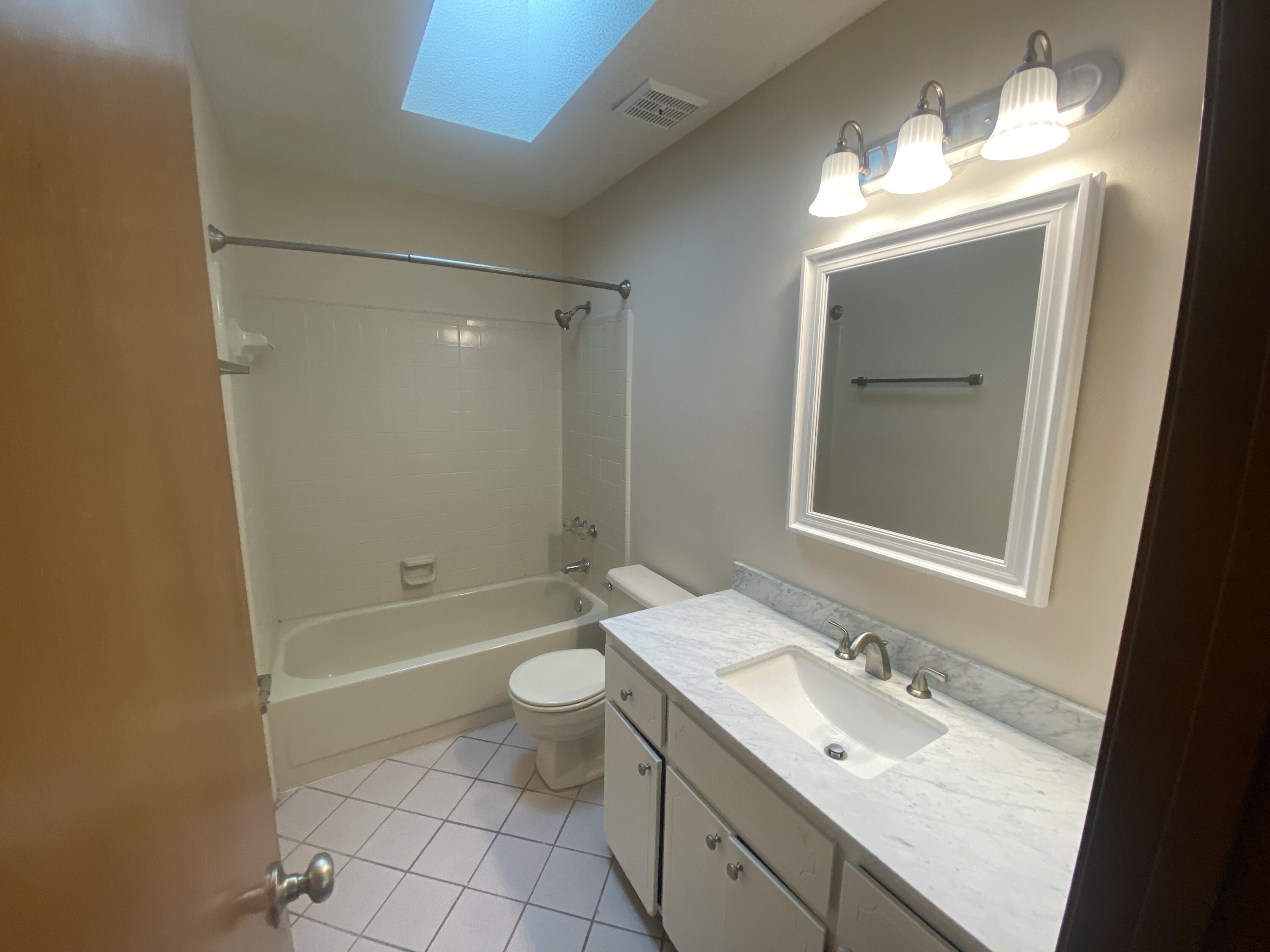 SPENCERS CROSSING - Residential Lease