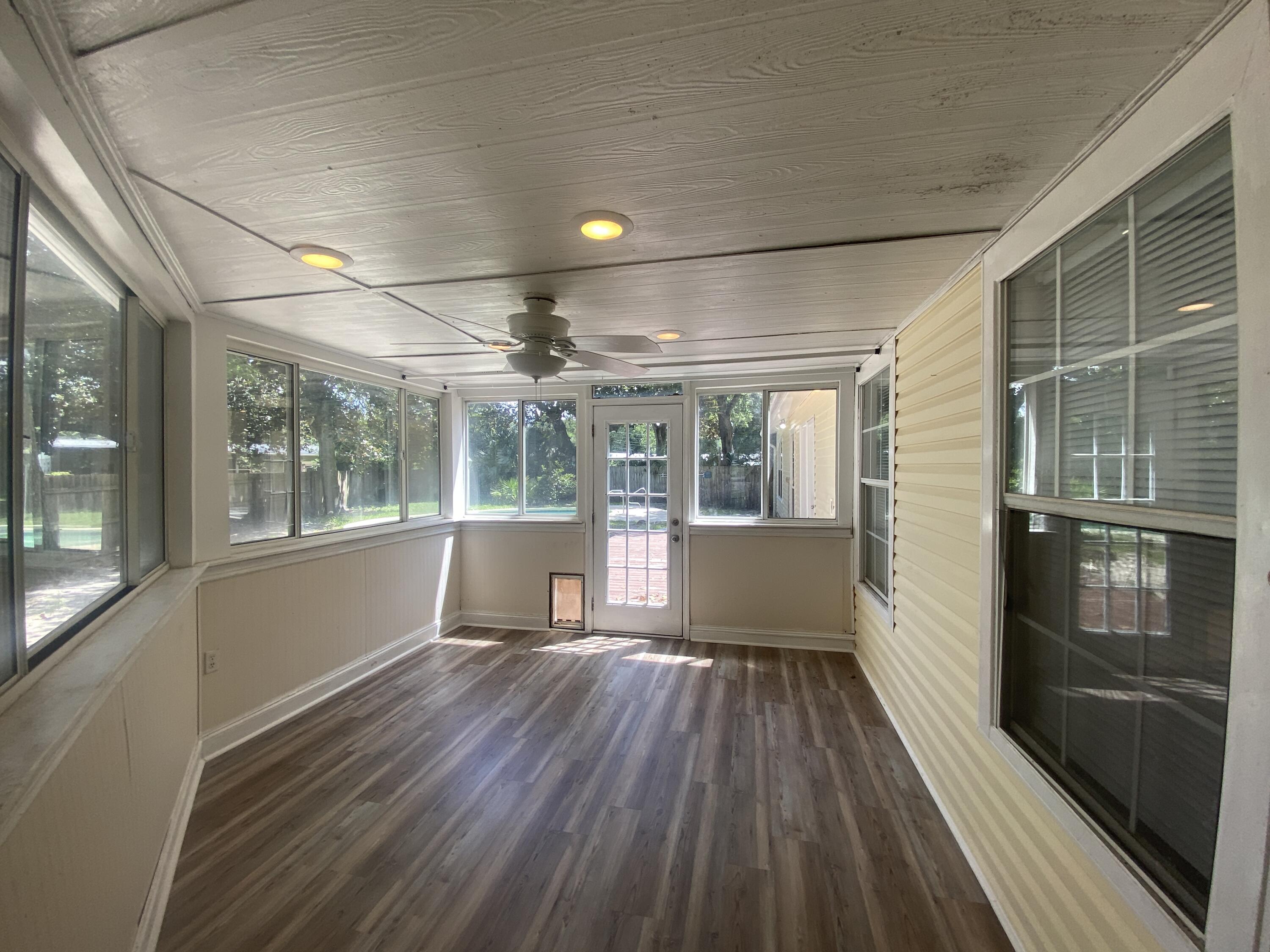 SPENCERS CROSSING - Residential Lease