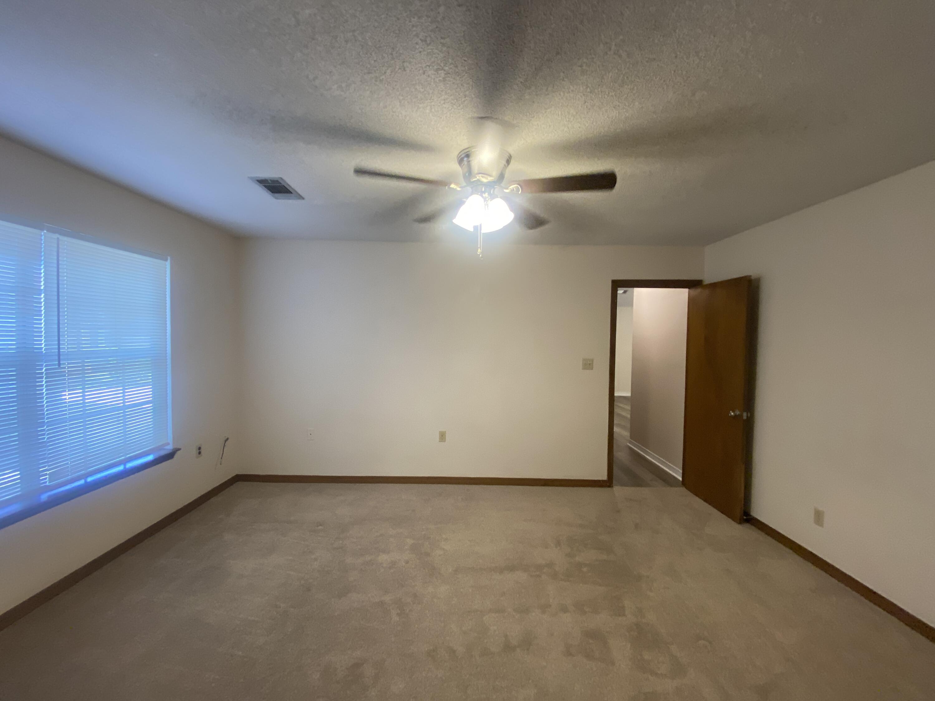 SPENCERS CROSSING - Residential Lease