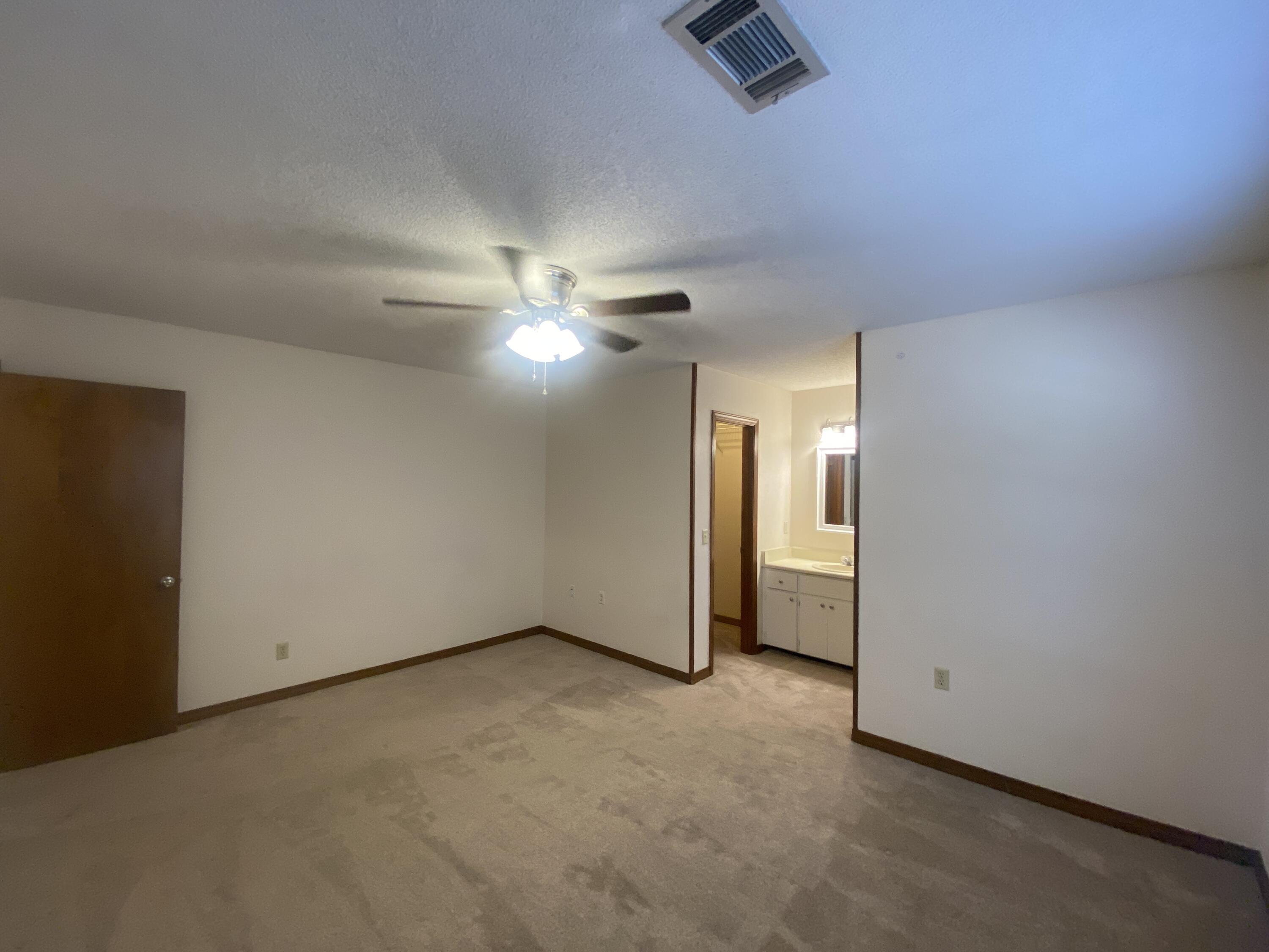 SPENCERS CROSSING - Residential Lease