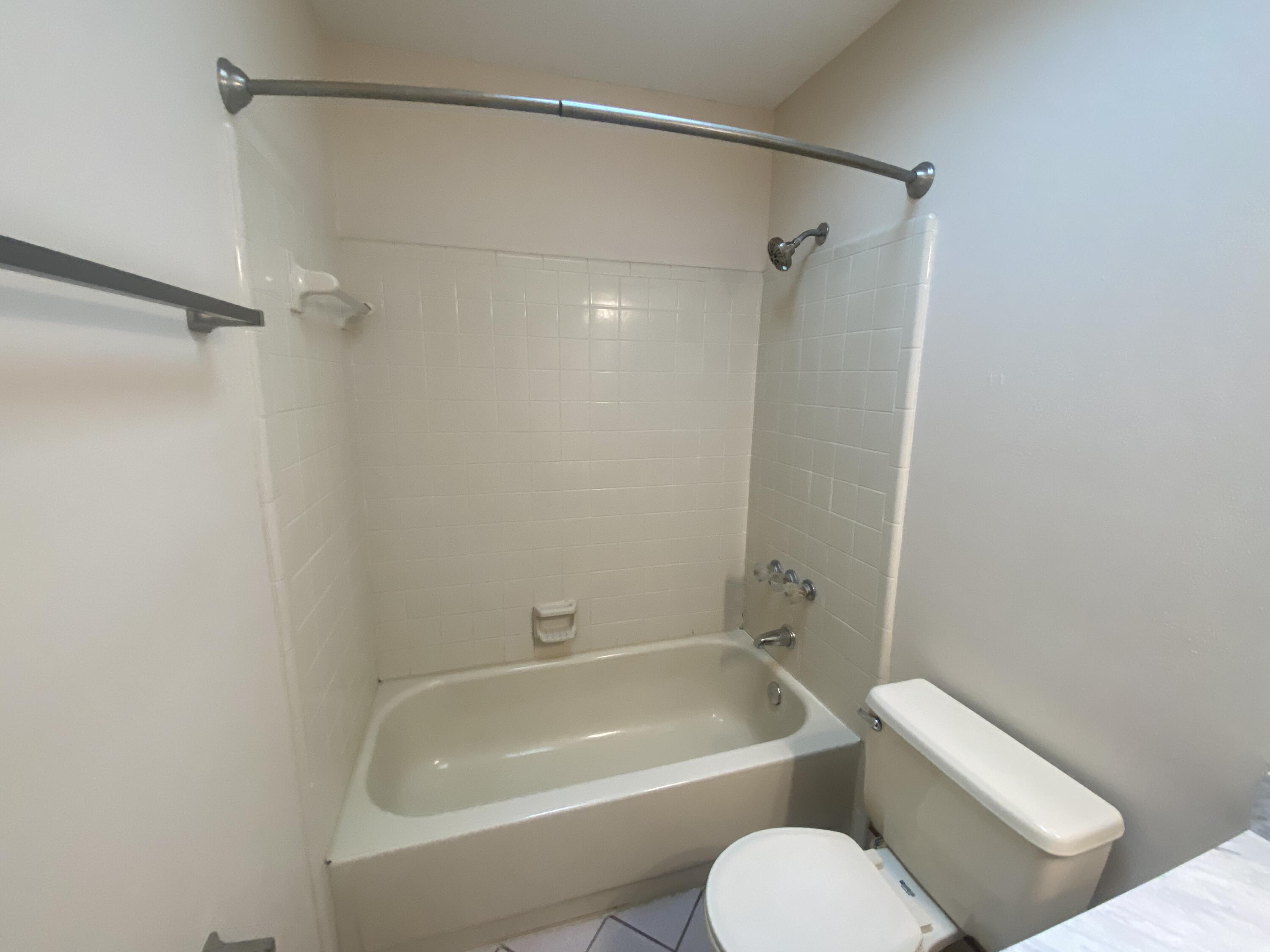 SPENCERS CROSSING - Residential Lease