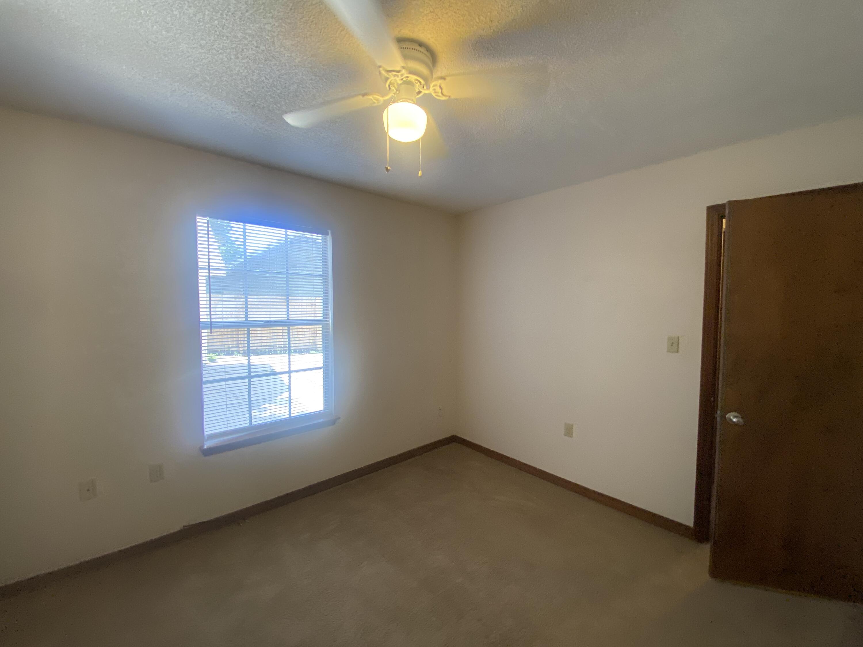 SPENCERS CROSSING - Residential Lease