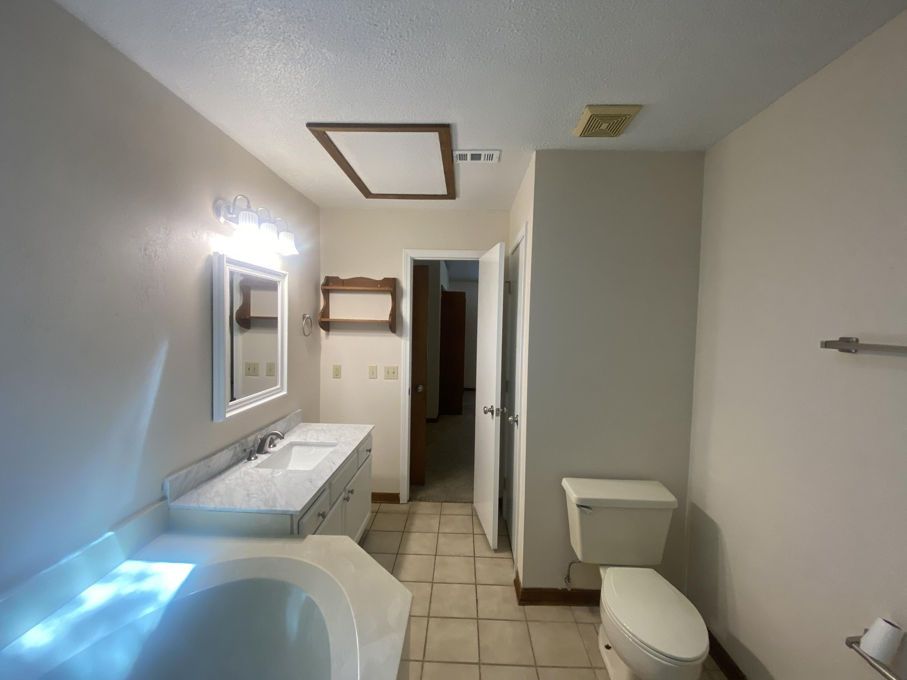 SPENCERS CROSSING - Residential Lease