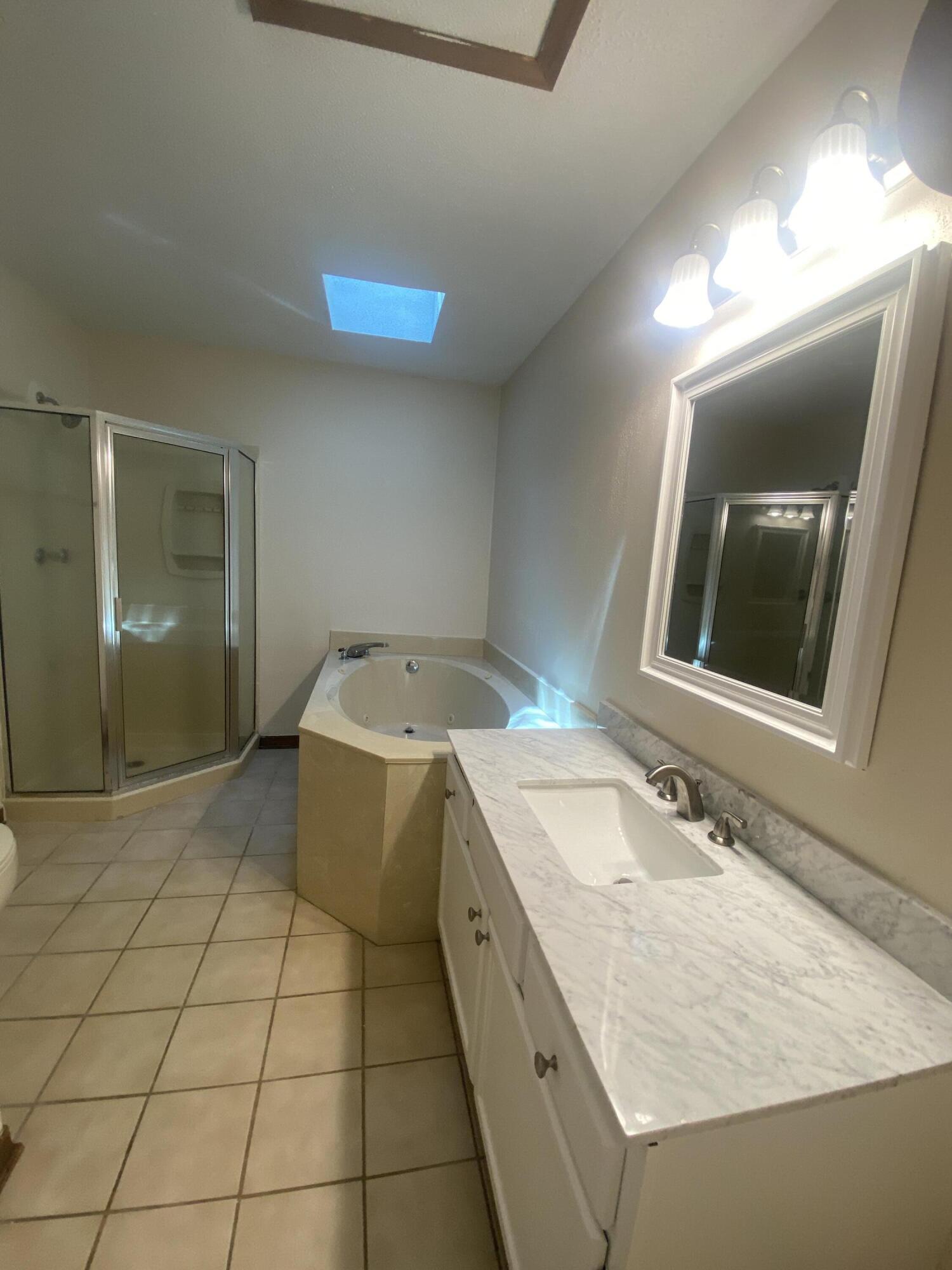 SPENCERS CROSSING - Residential Lease