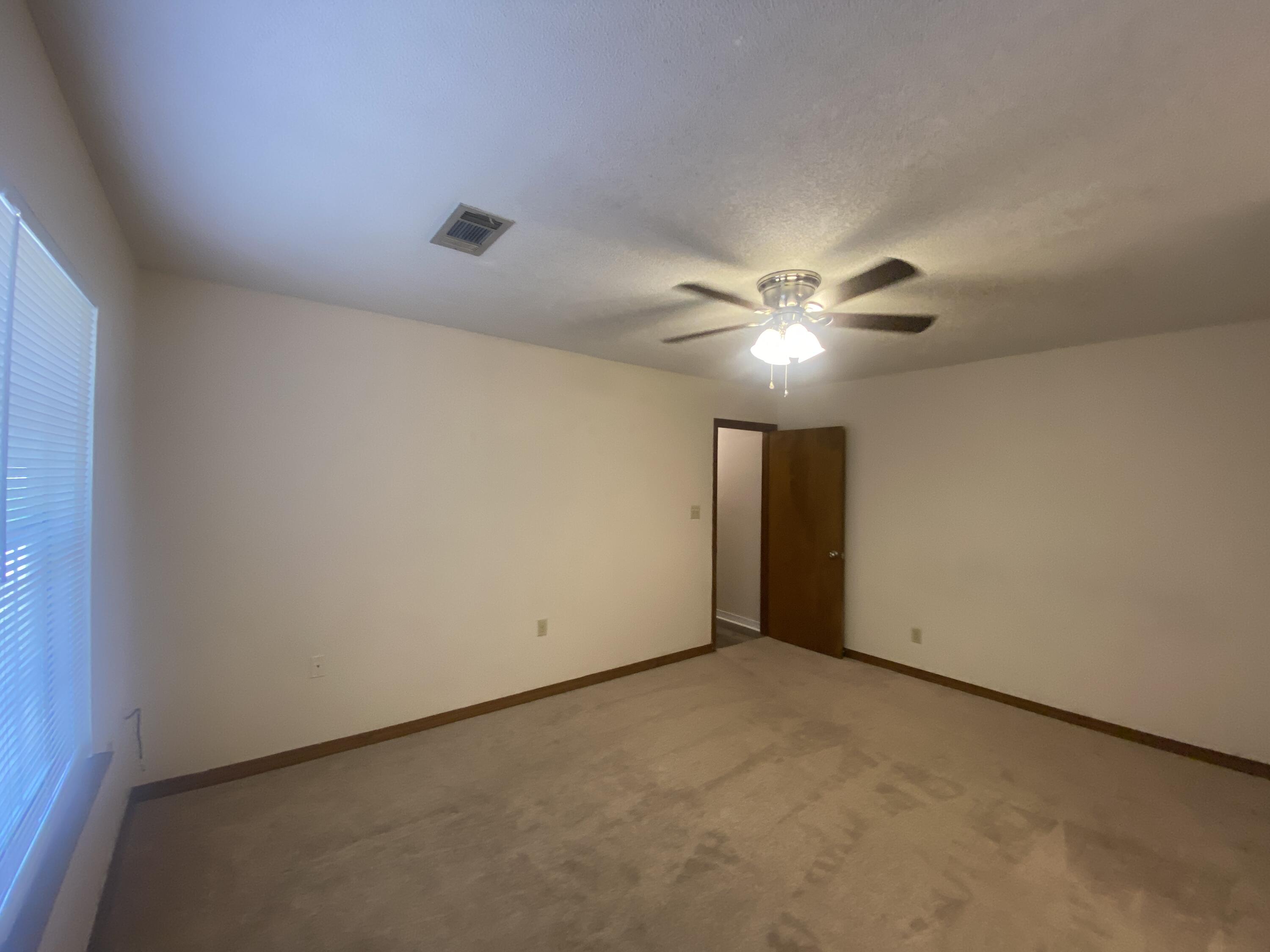 SPENCERS CROSSING - Residential Lease