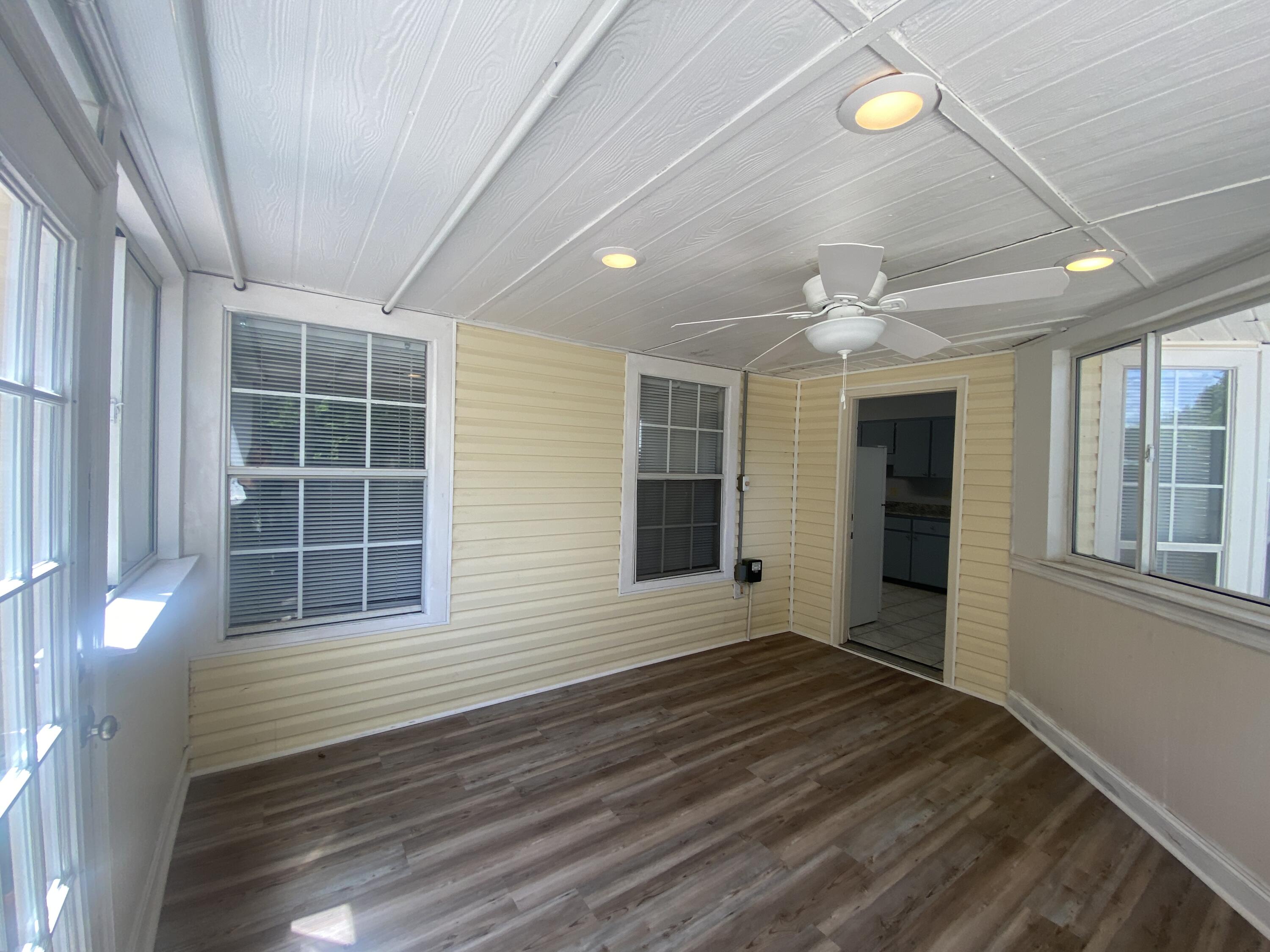 SPENCERS CROSSING - Residential Lease