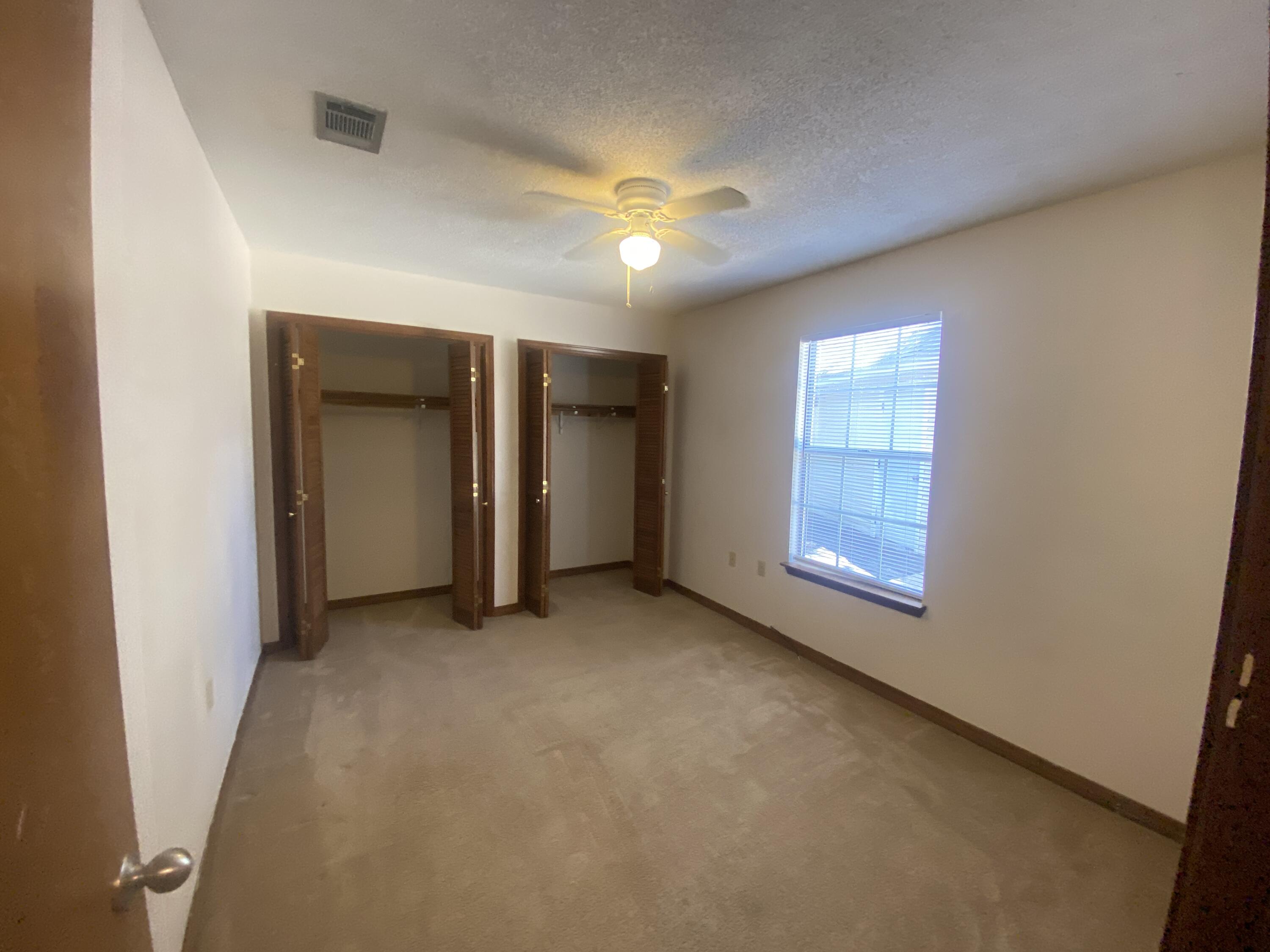 SPENCERS CROSSING - Residential Lease