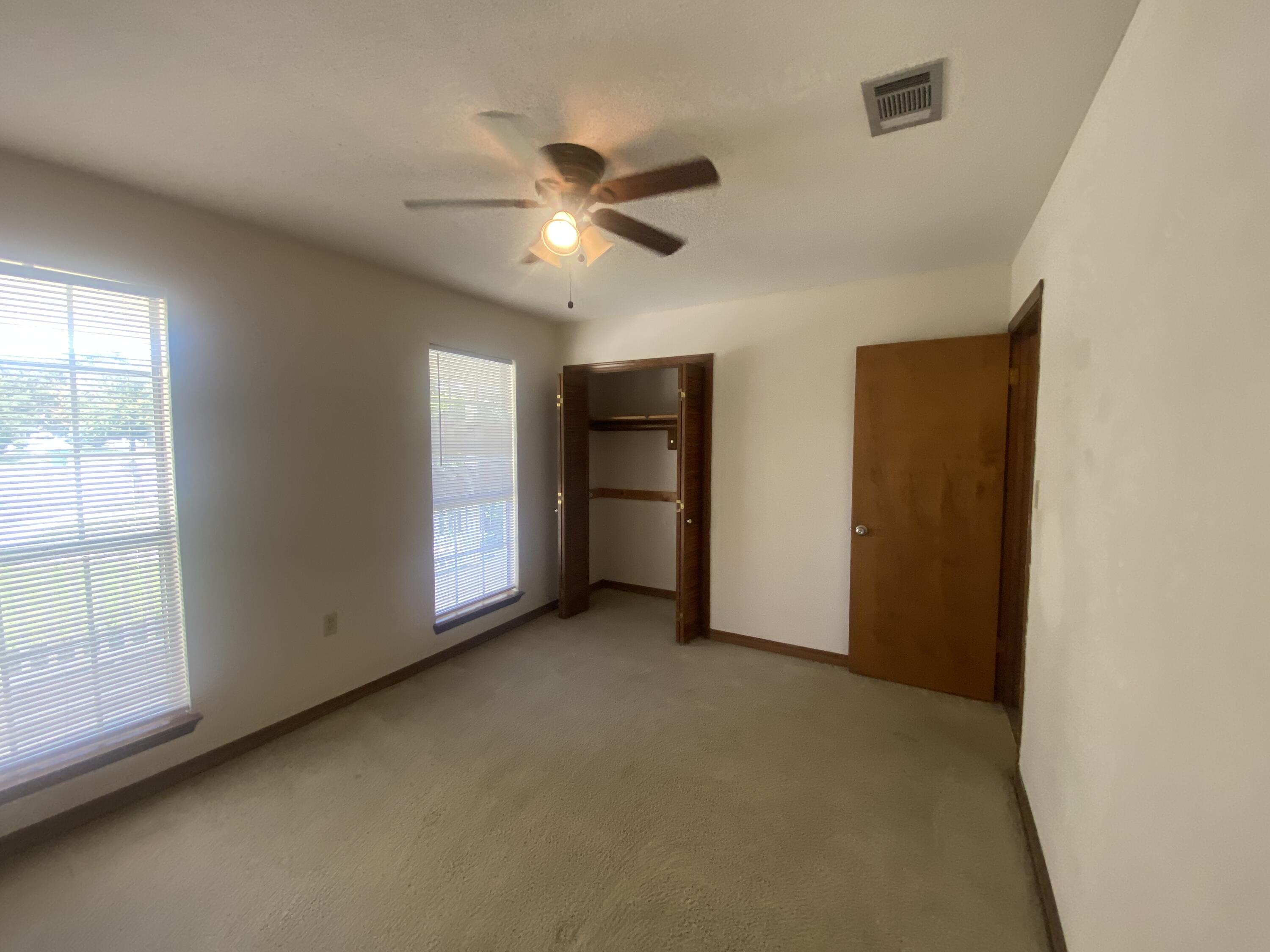SPENCERS CROSSING - Residential Lease