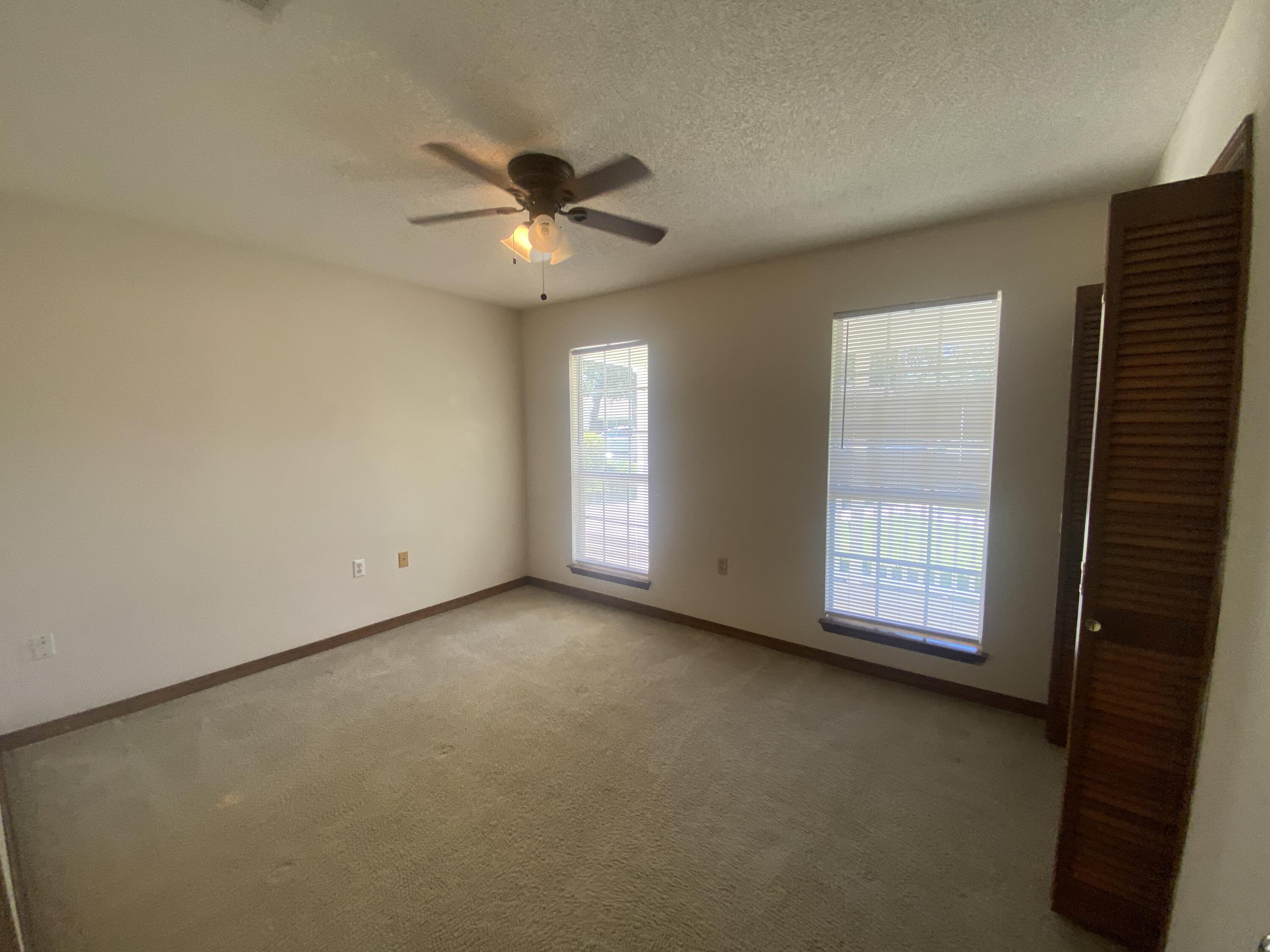 SPENCERS CROSSING - Residential Lease