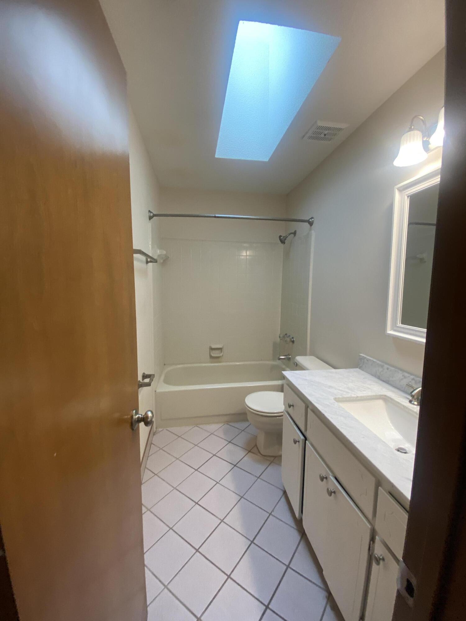SPENCERS CROSSING - Residential Lease