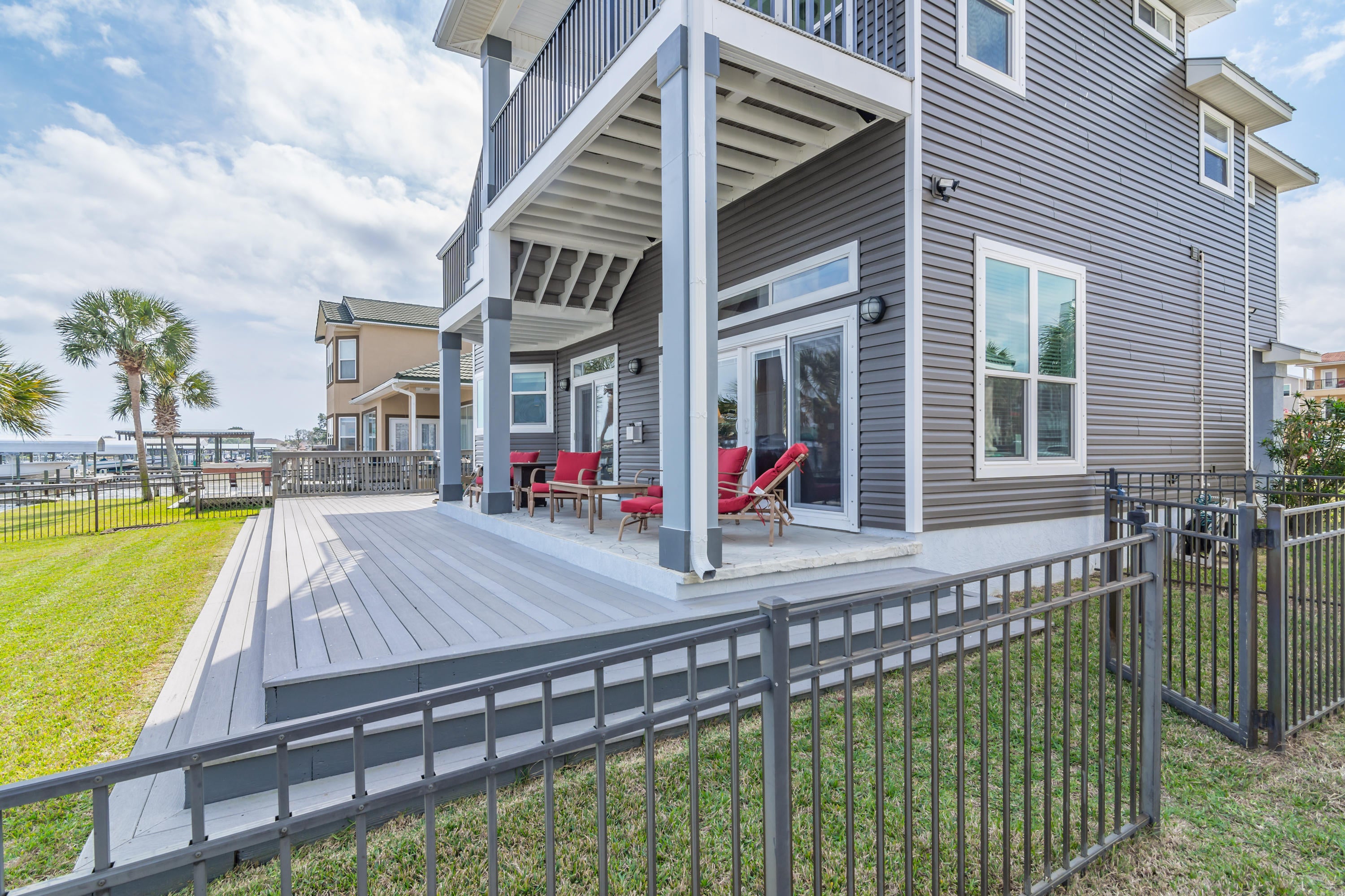 PALM HARBOR MARINA - Residential