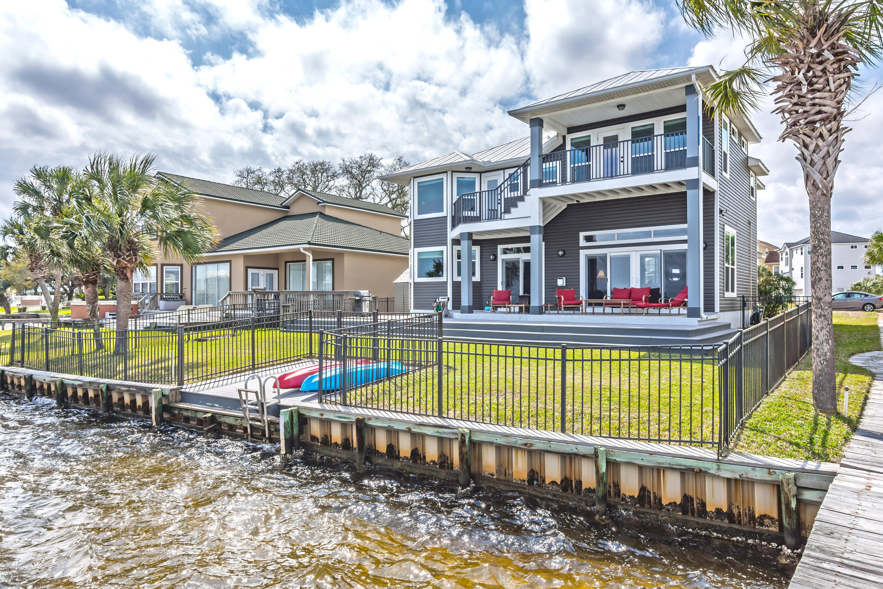 PALM HARBOR MARINA - Residential