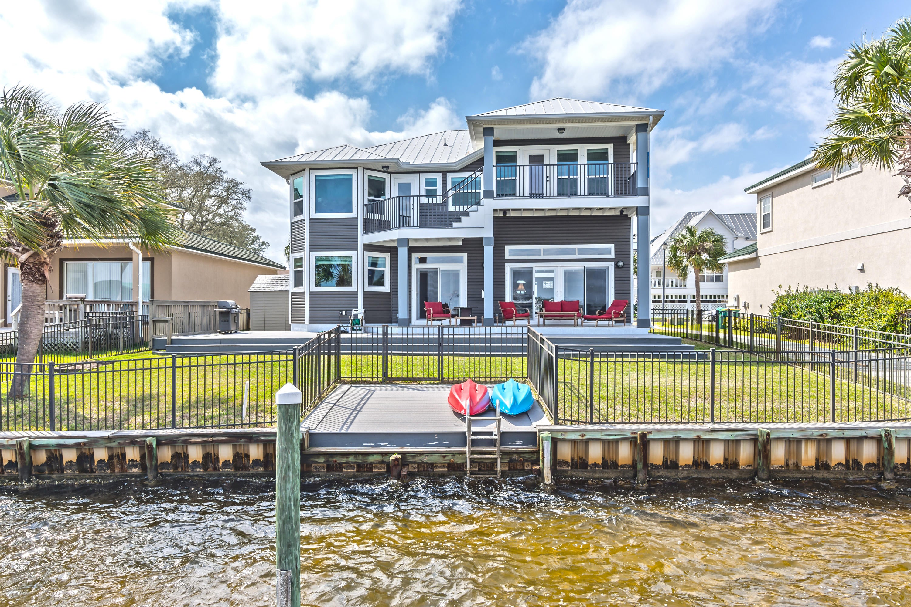 PALM HARBOR MARINA - Residential