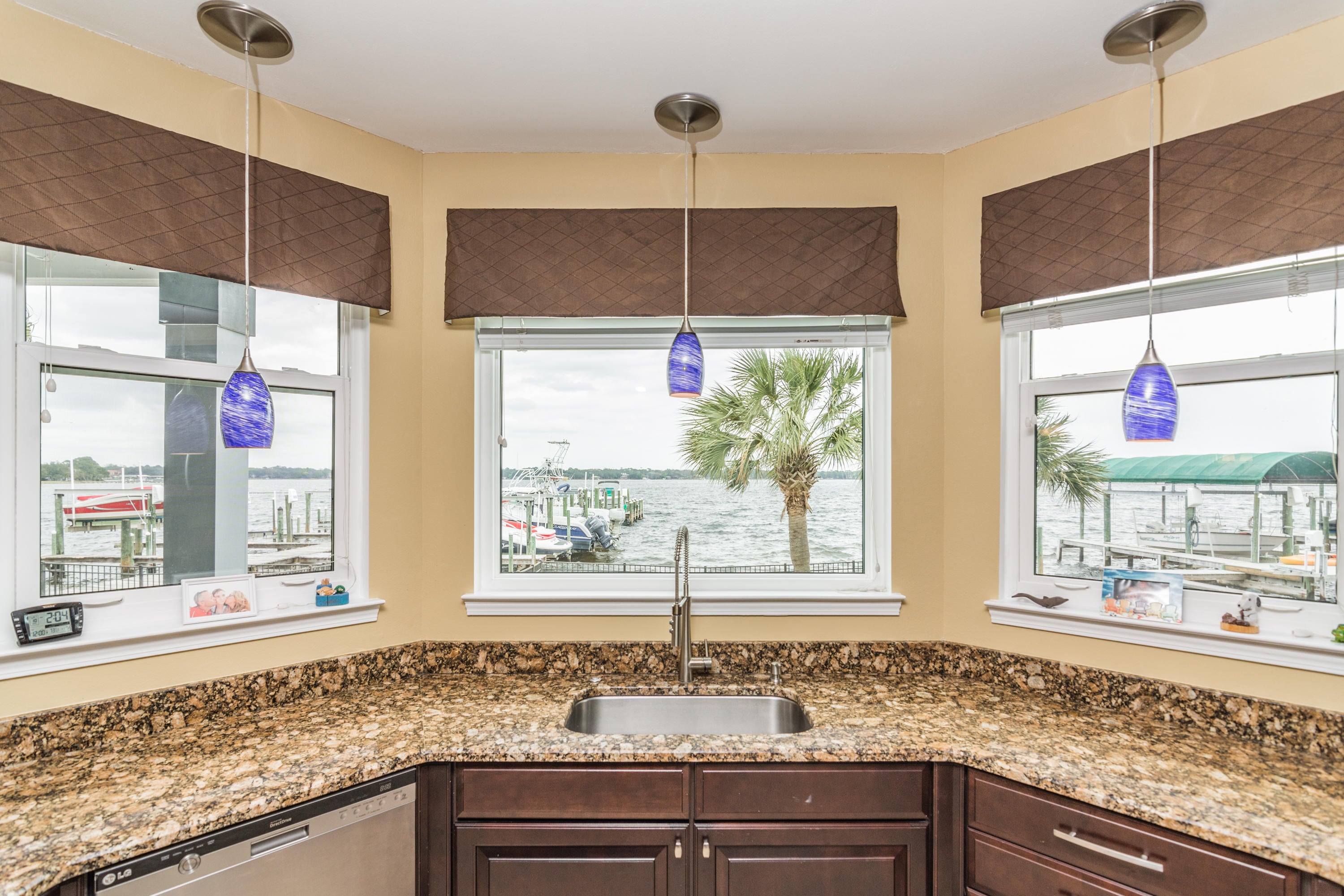 PALM HARBOR MARINA - Residential