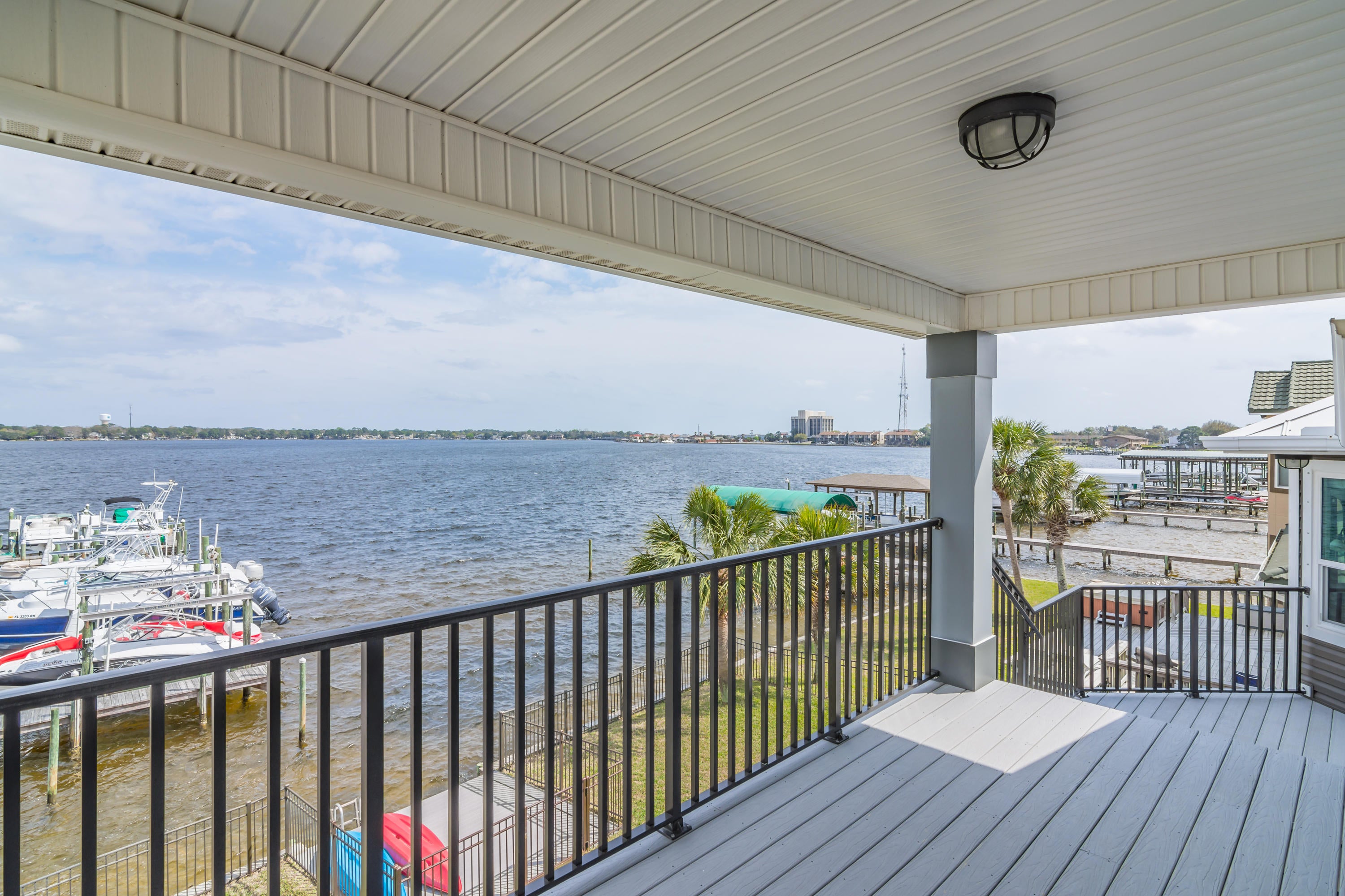 PALM HARBOR MARINA - Residential