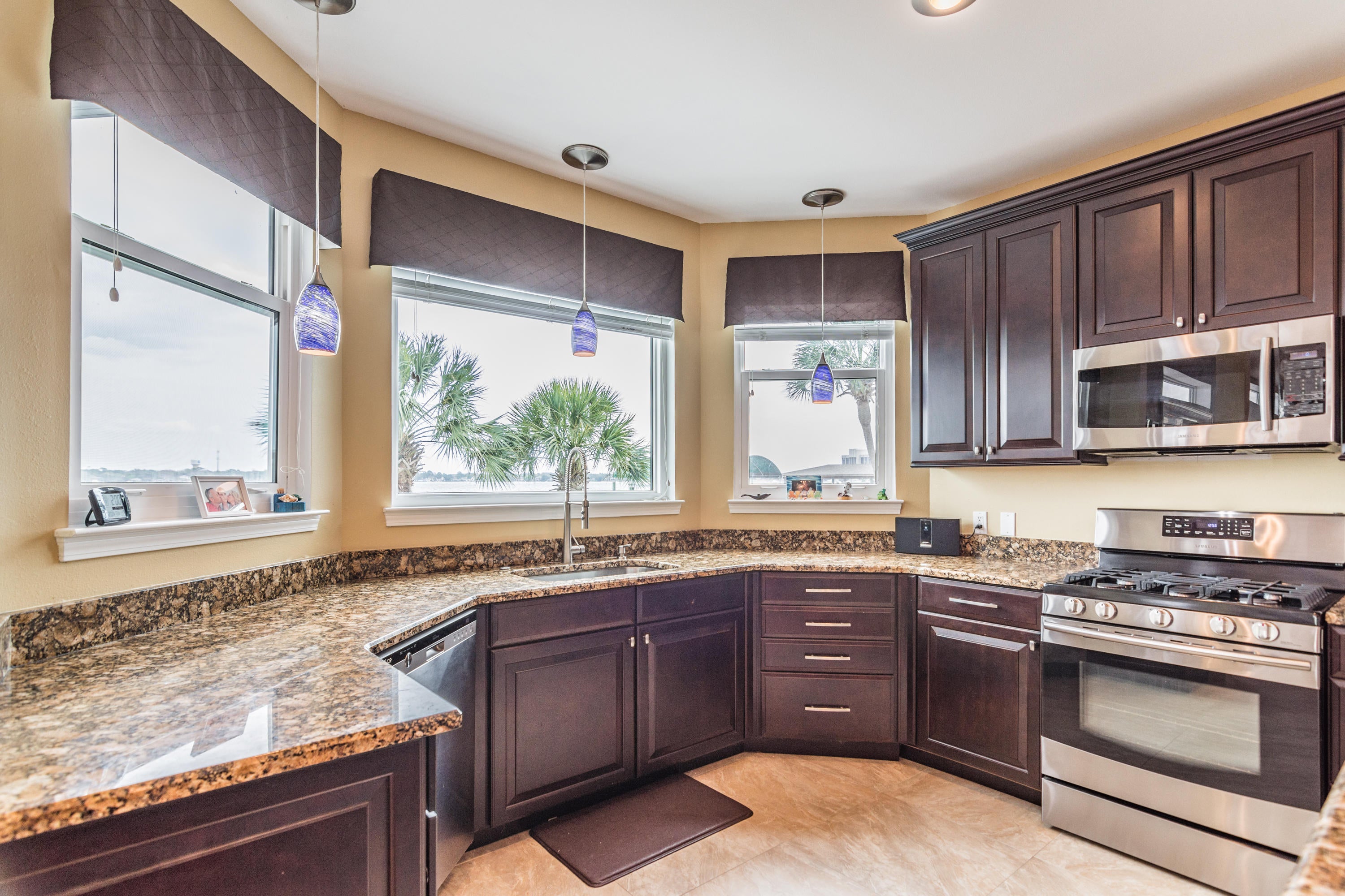 PALM HARBOR MARINA - Residential