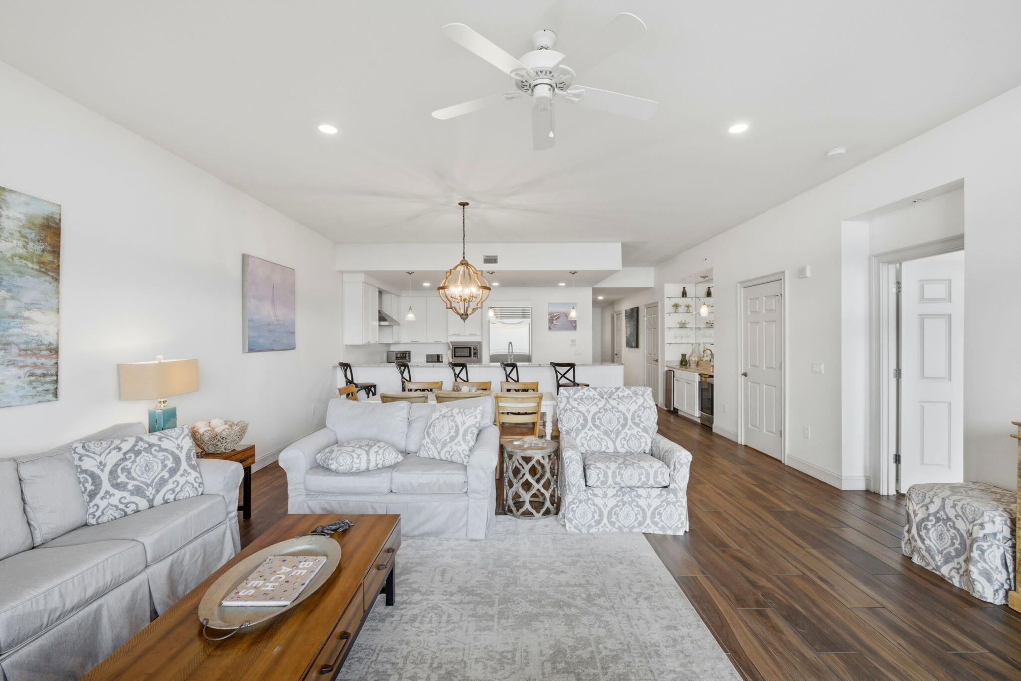 VISTA DEL MAR CONDO - Residential