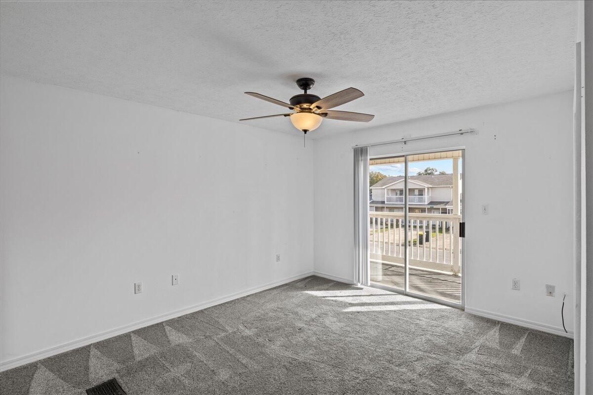 CHATELAINE ESTATES S/D - Residential