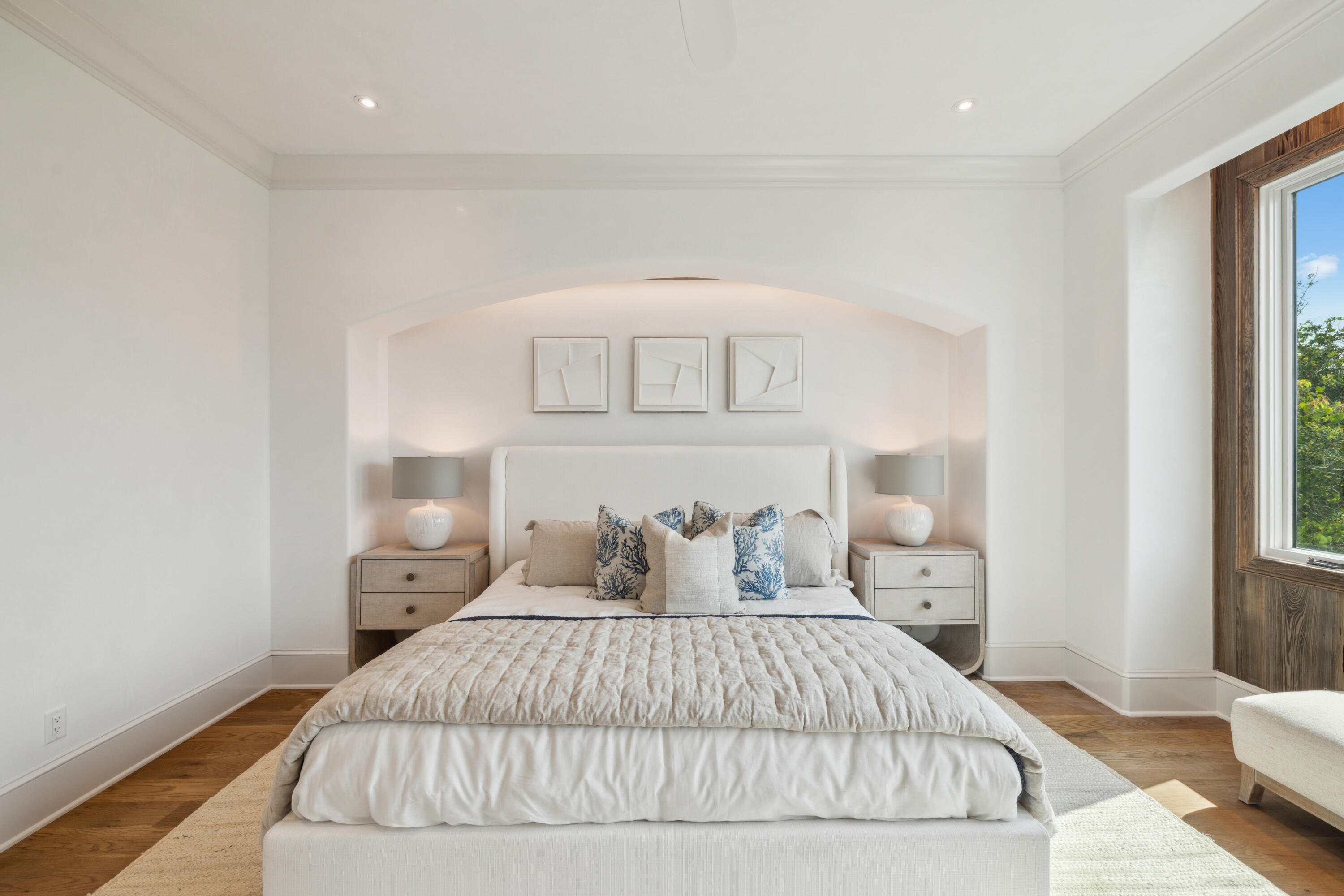 Seawalk Circle - Residential