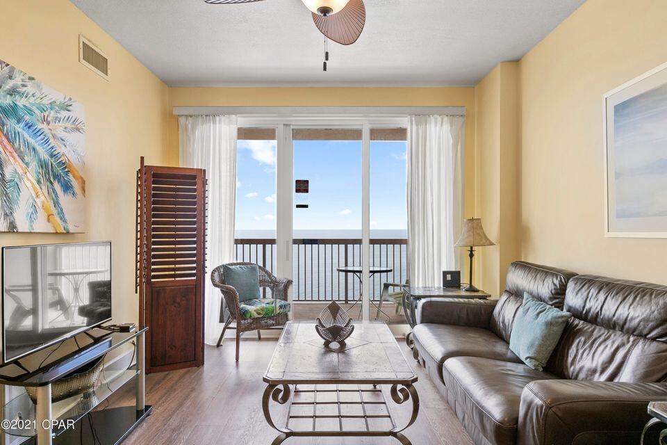 SUNRISE BEACH - Residential