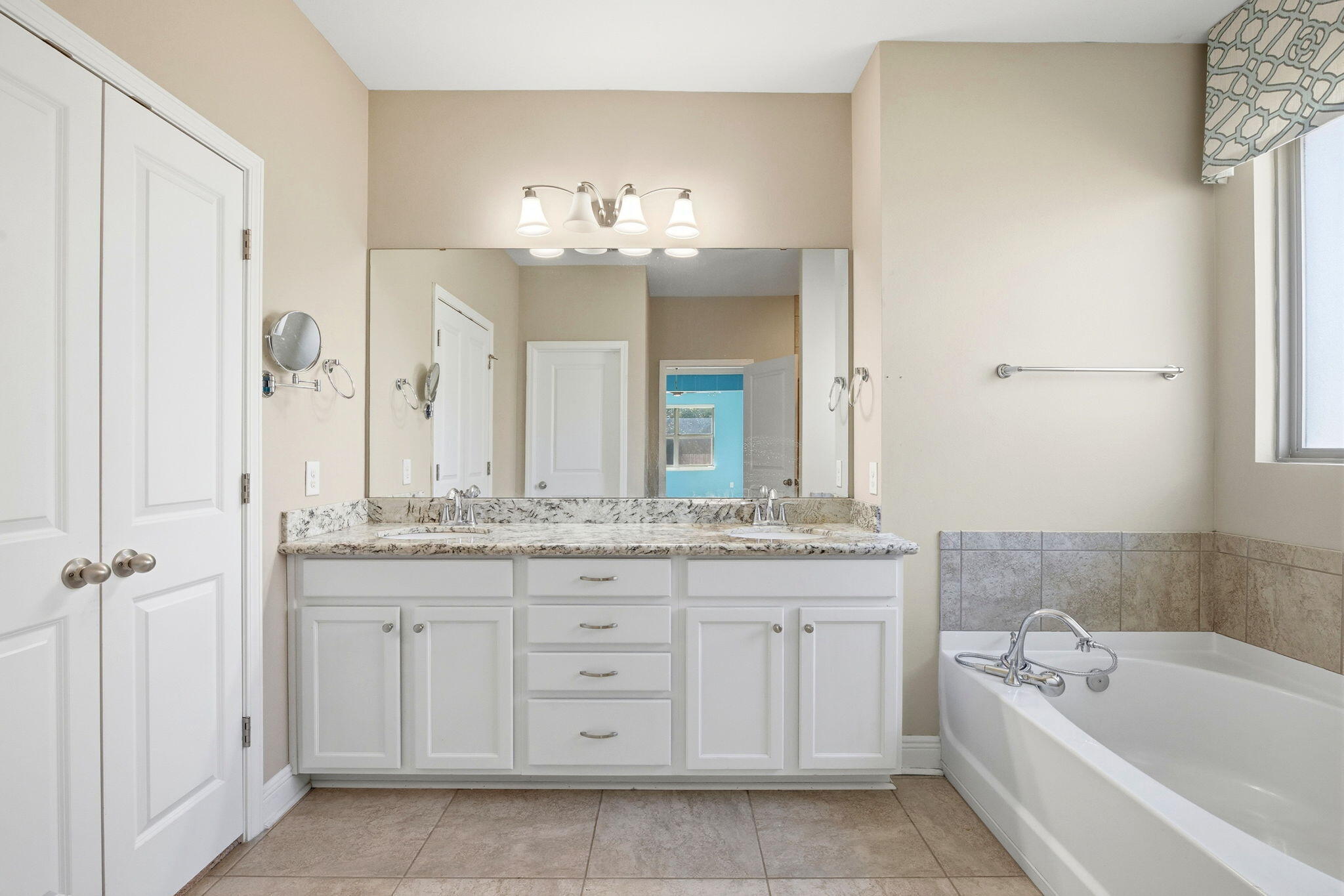 Pelican Bay Estates - Residential