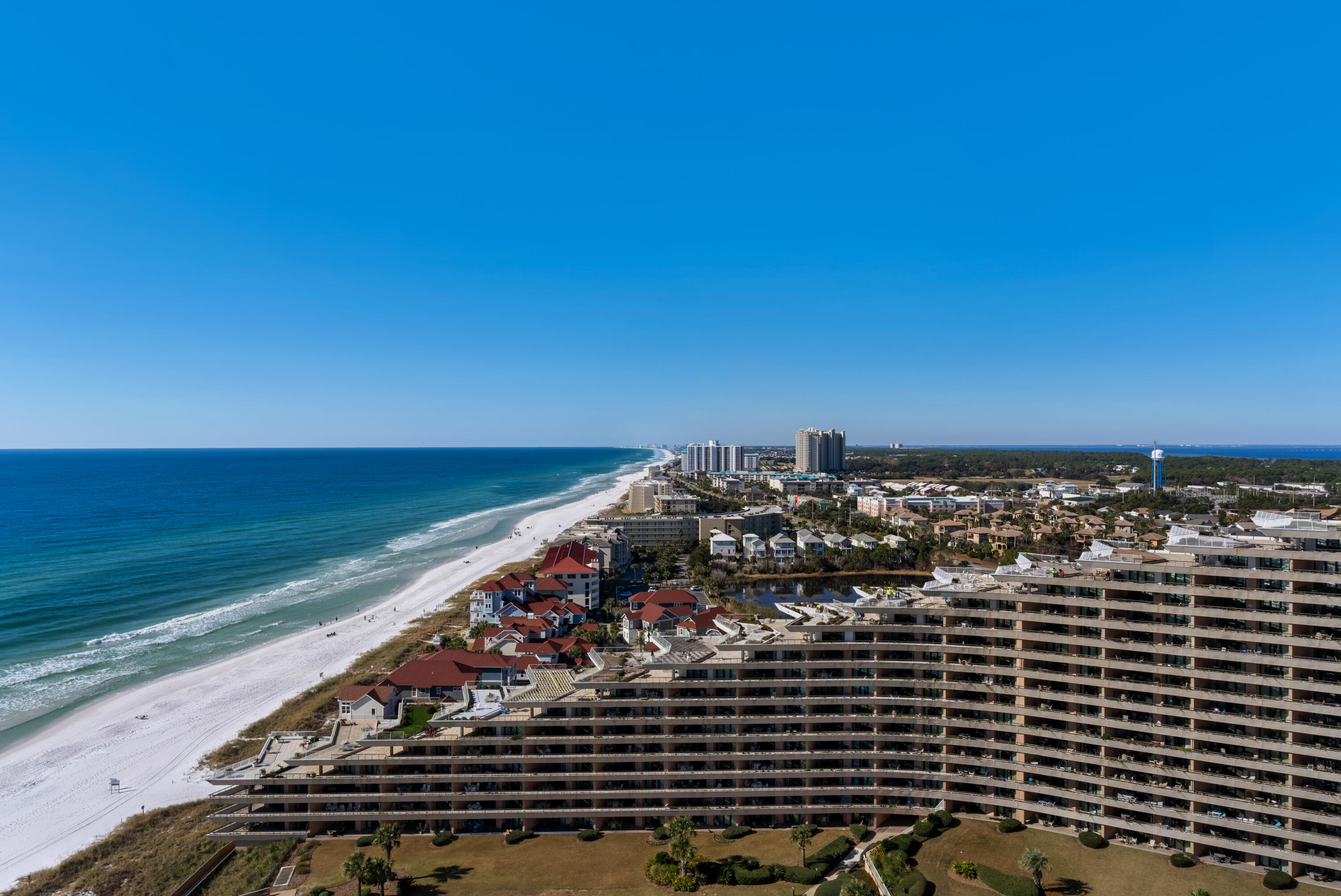 GRAND DUNES - Residential