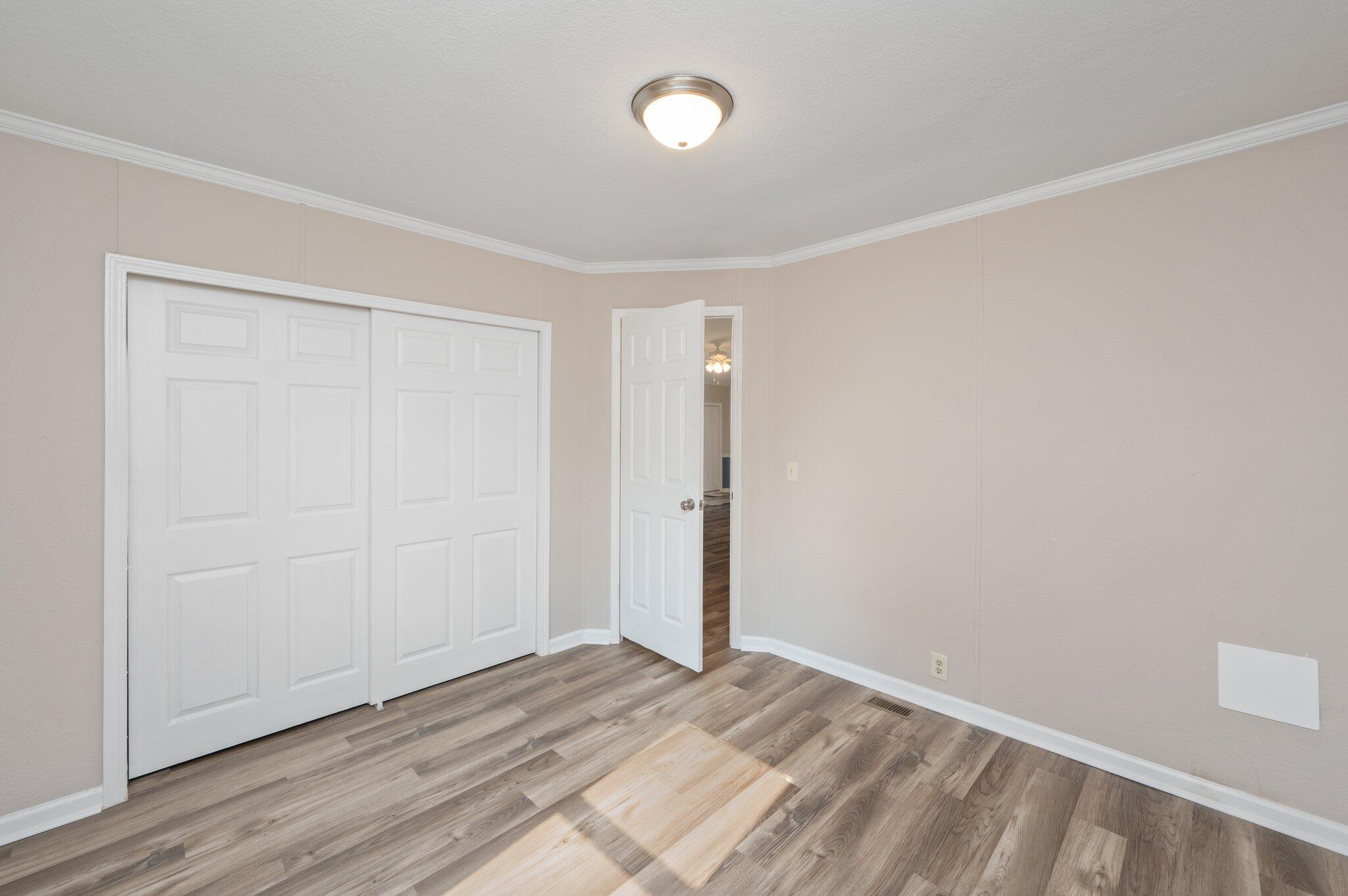 THE PINES - Residential