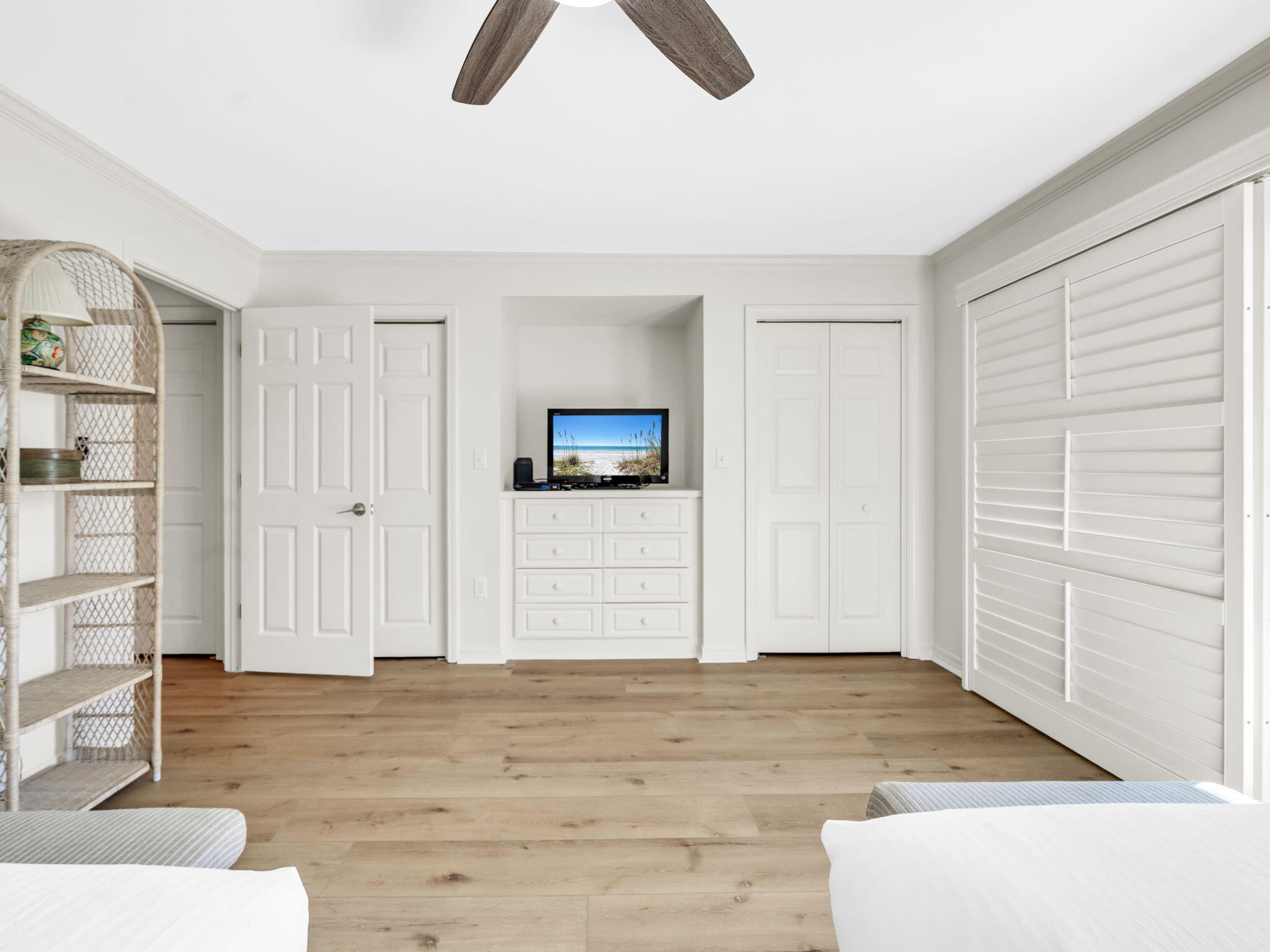 AEGEAN CONDO - Residential