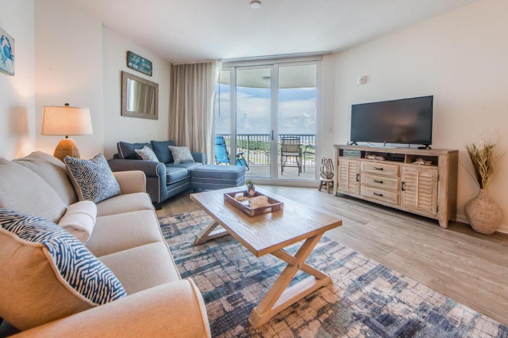 THE PALMS OF DESTIN - Residential