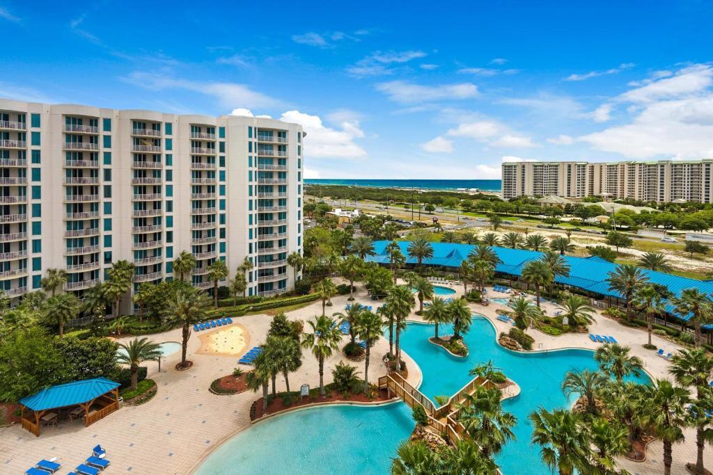 THE PALMS OF DESTIN - Residential