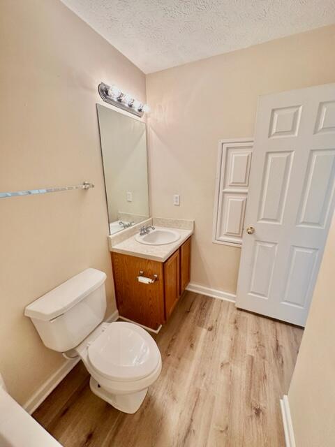 ROLLING PINES - Residential Lease
