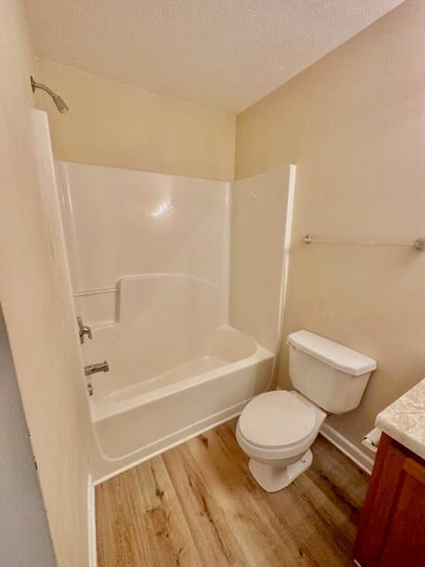 ROLLING PINES - Residential Lease