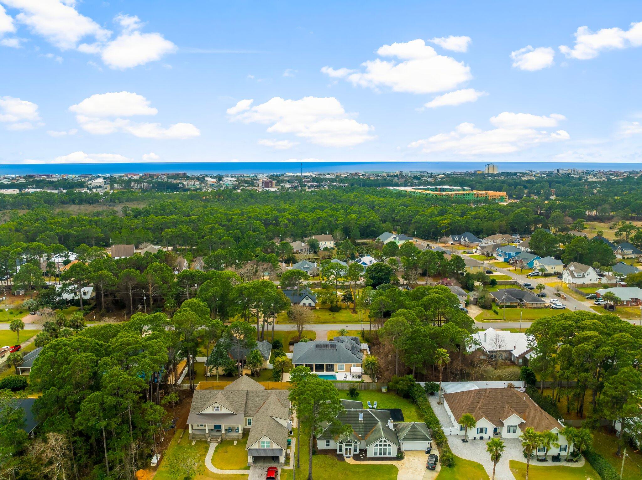 HOLIDAY SHORES EST 4TH
ADDN - Residential