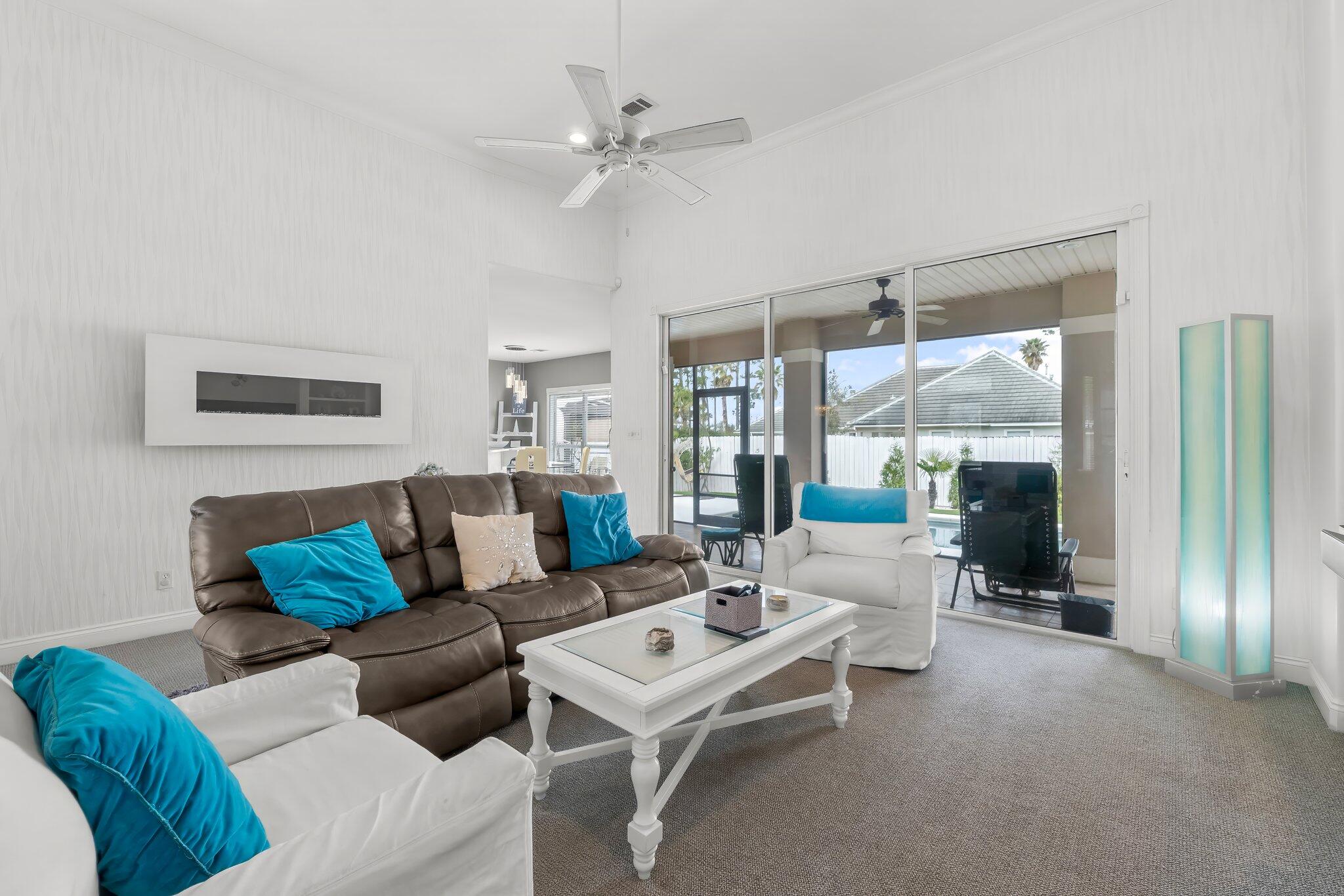 HOLIDAY SHORES EST 4TH
ADDN - Residential